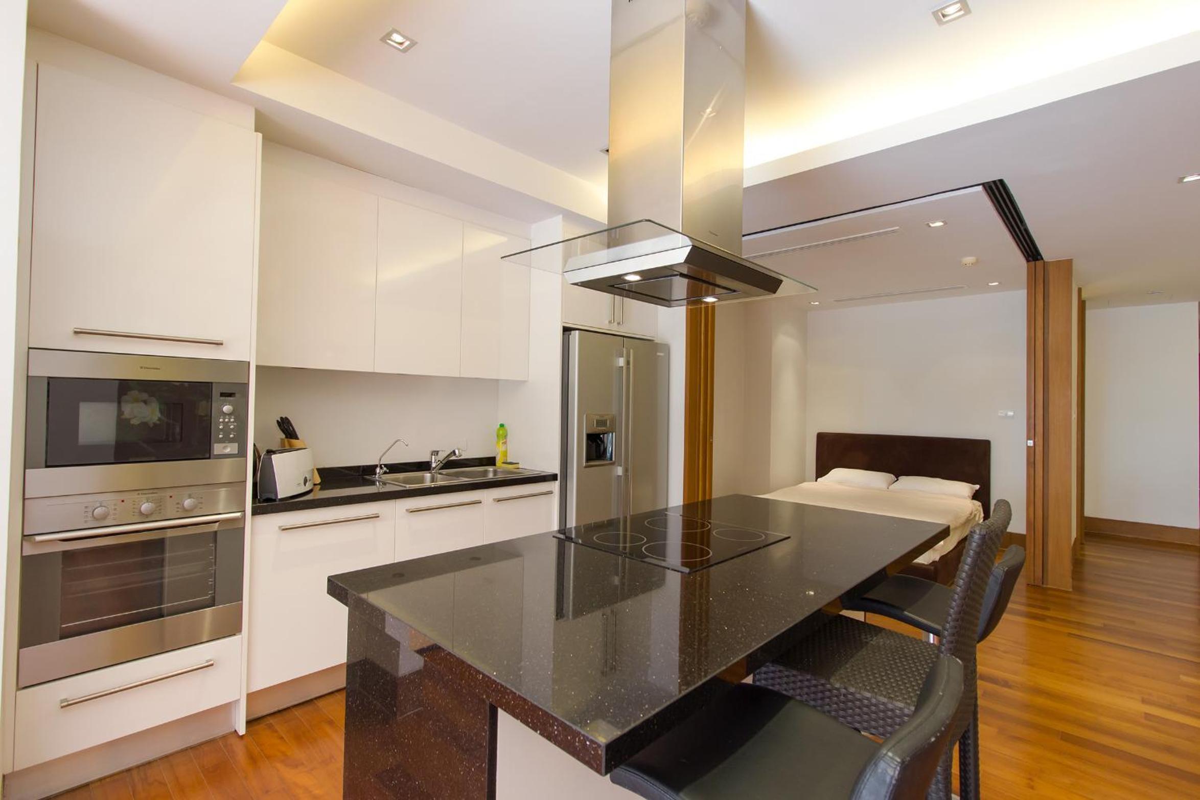 Nai Thon Beachfront Apartments