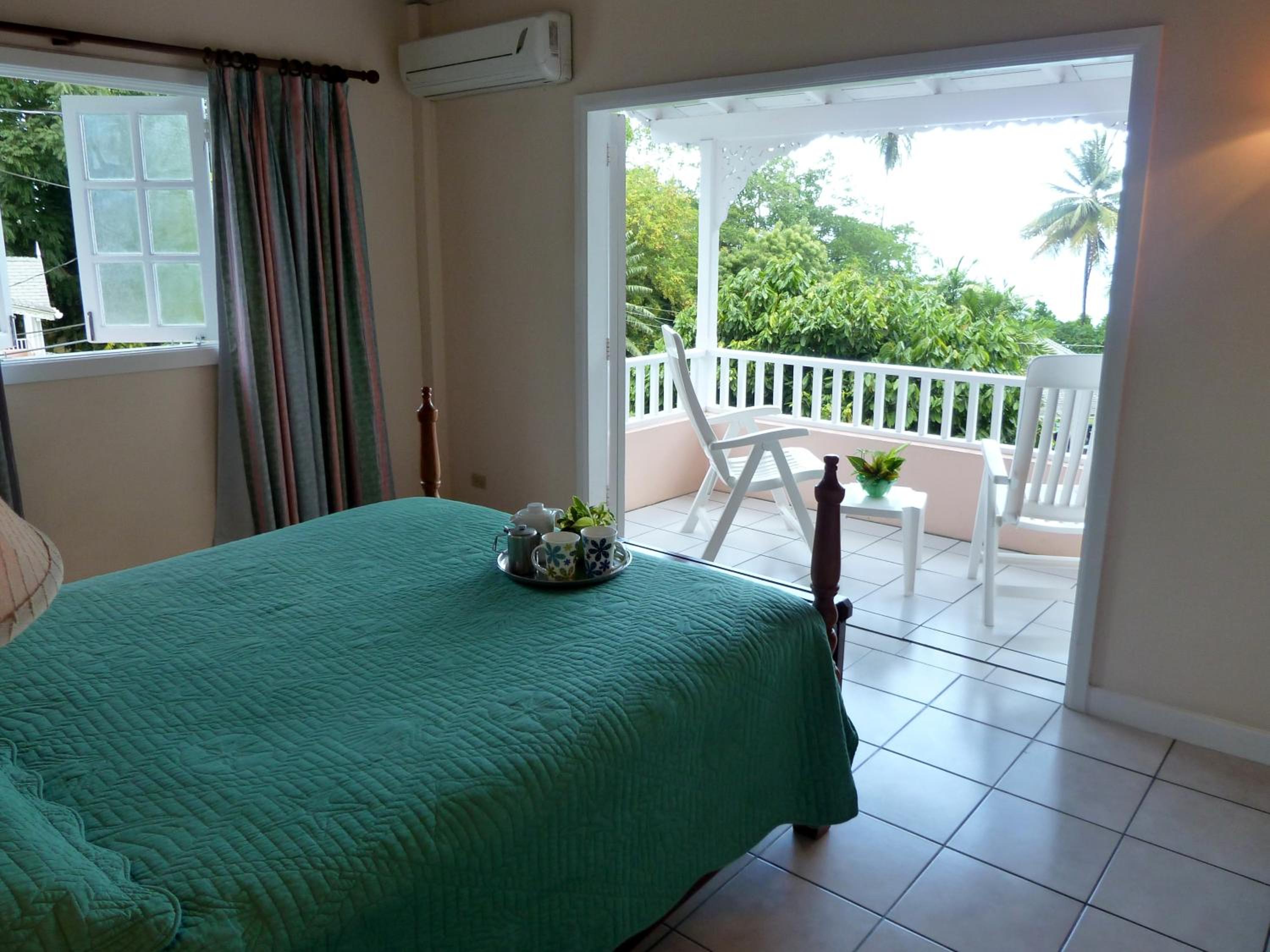 Plantation Beach Villas