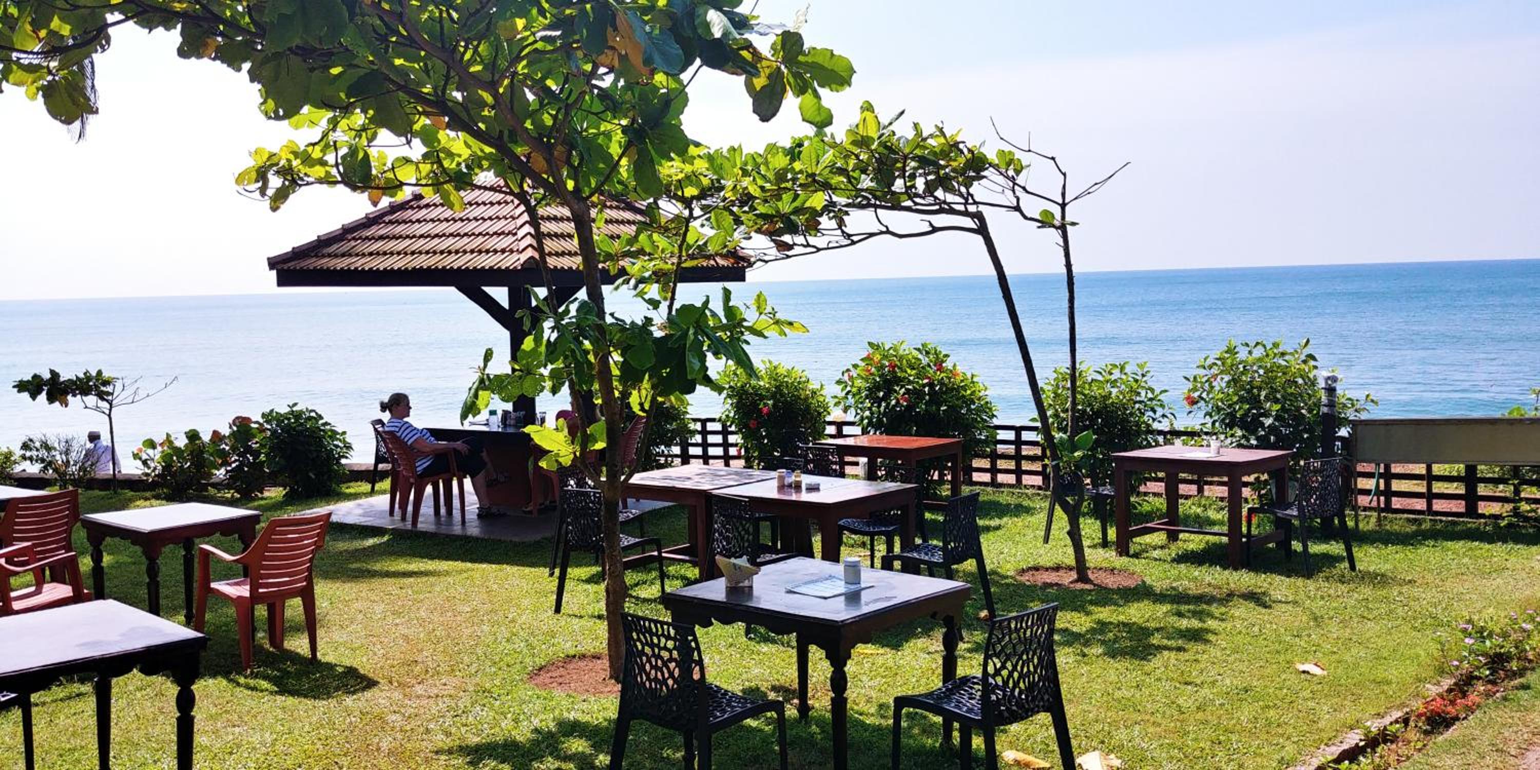 Blue Water Beach Resort
