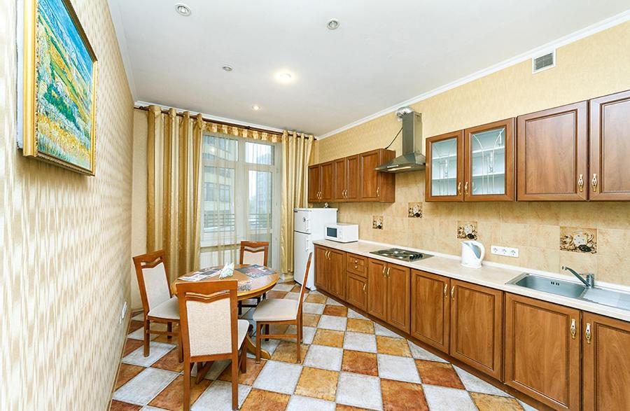 Apartments in the center of Pechersk view 3
