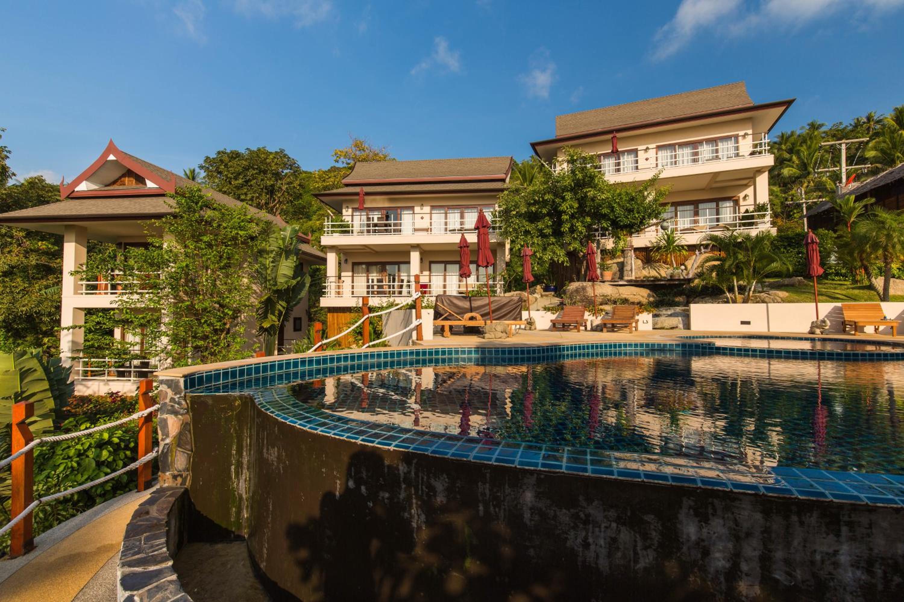 Koh Phangan Pavilions Serviced Apartments