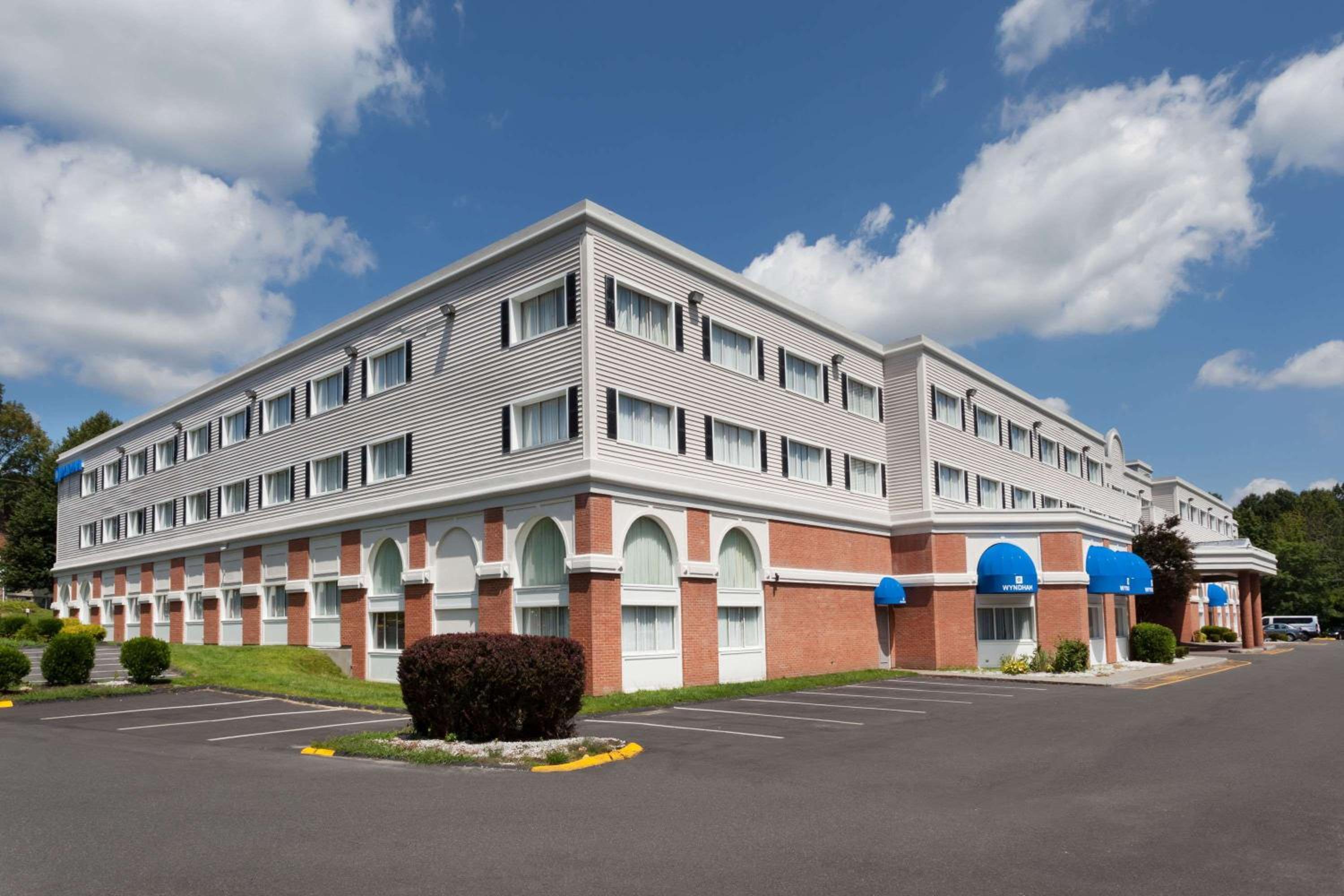 Wyndham Southbury - Property Image 16
