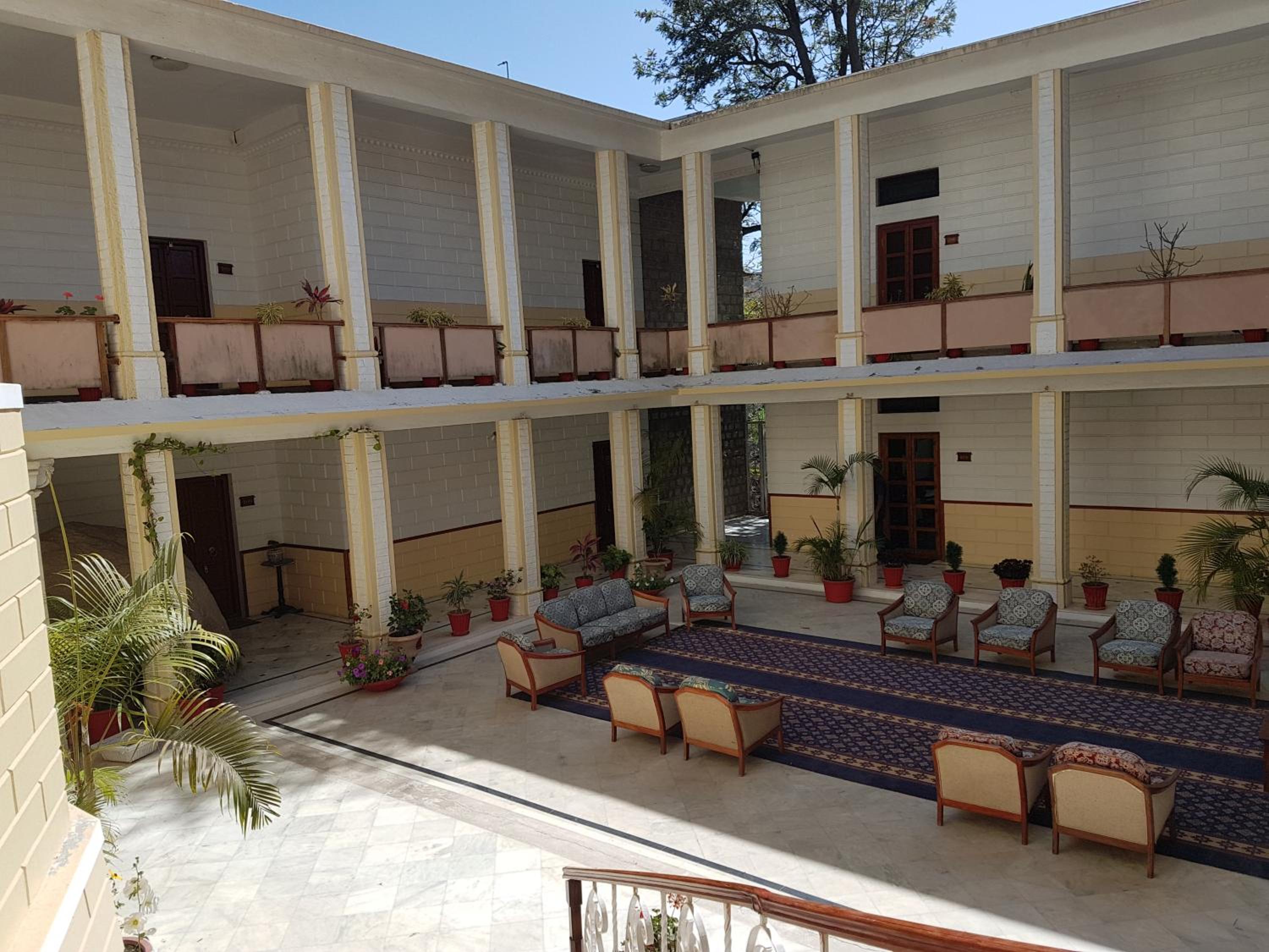 Mount Abu Vacations - Kesar Bhawan Palace - Property Image 4