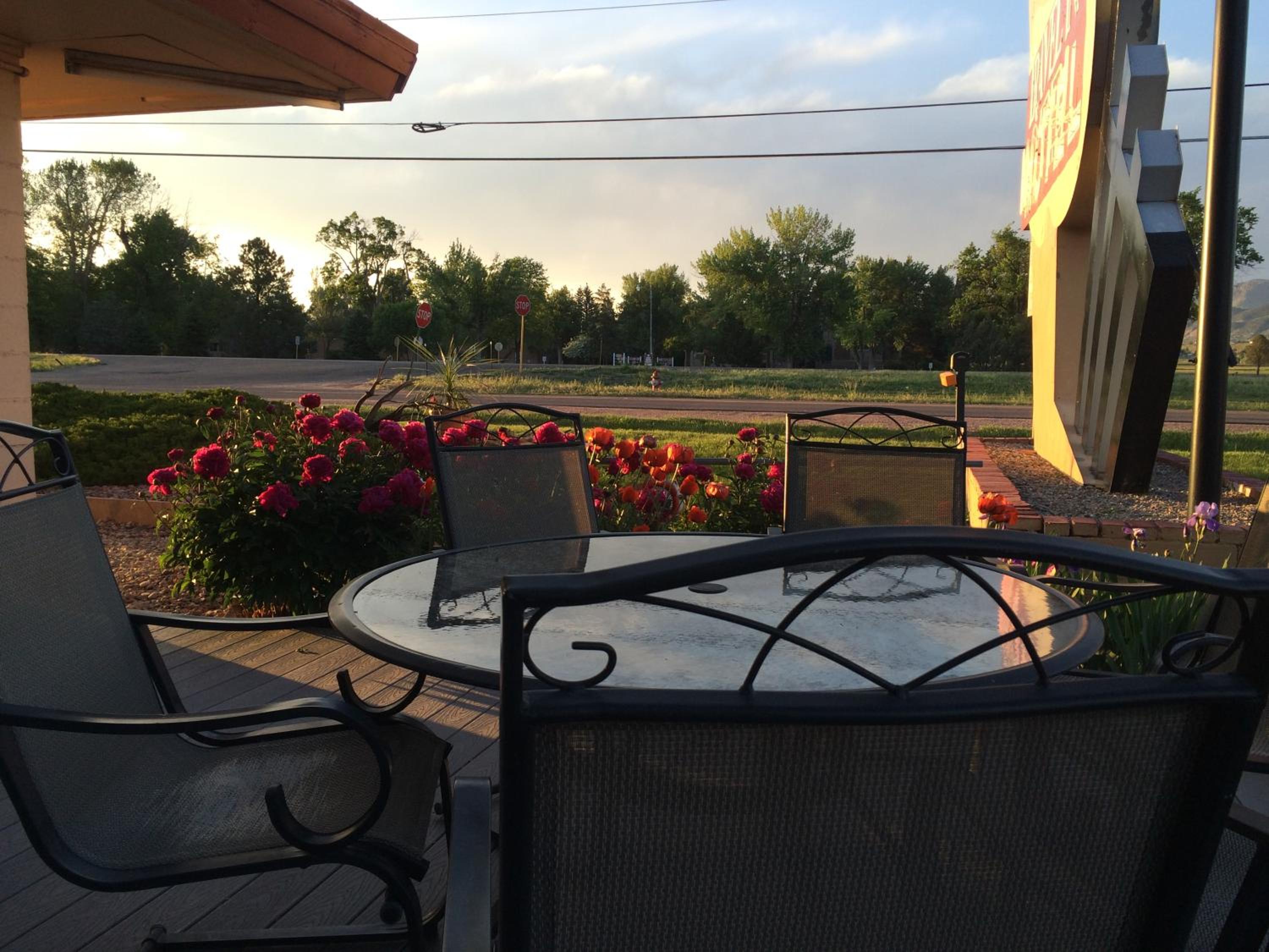 Canon City Vacations - Travel Inn Motel - Property Image 44