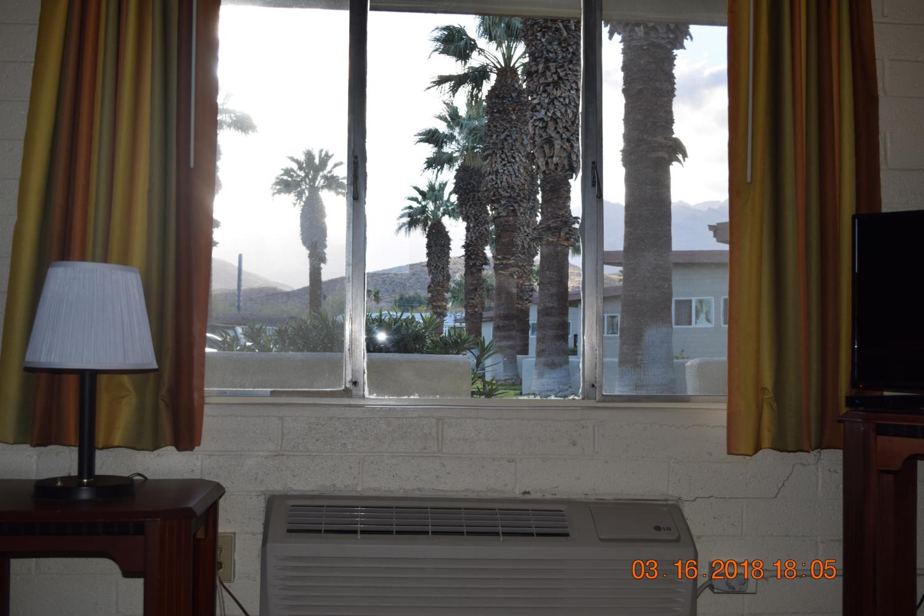 Stanlunds Inn and Suites - Property Image 28