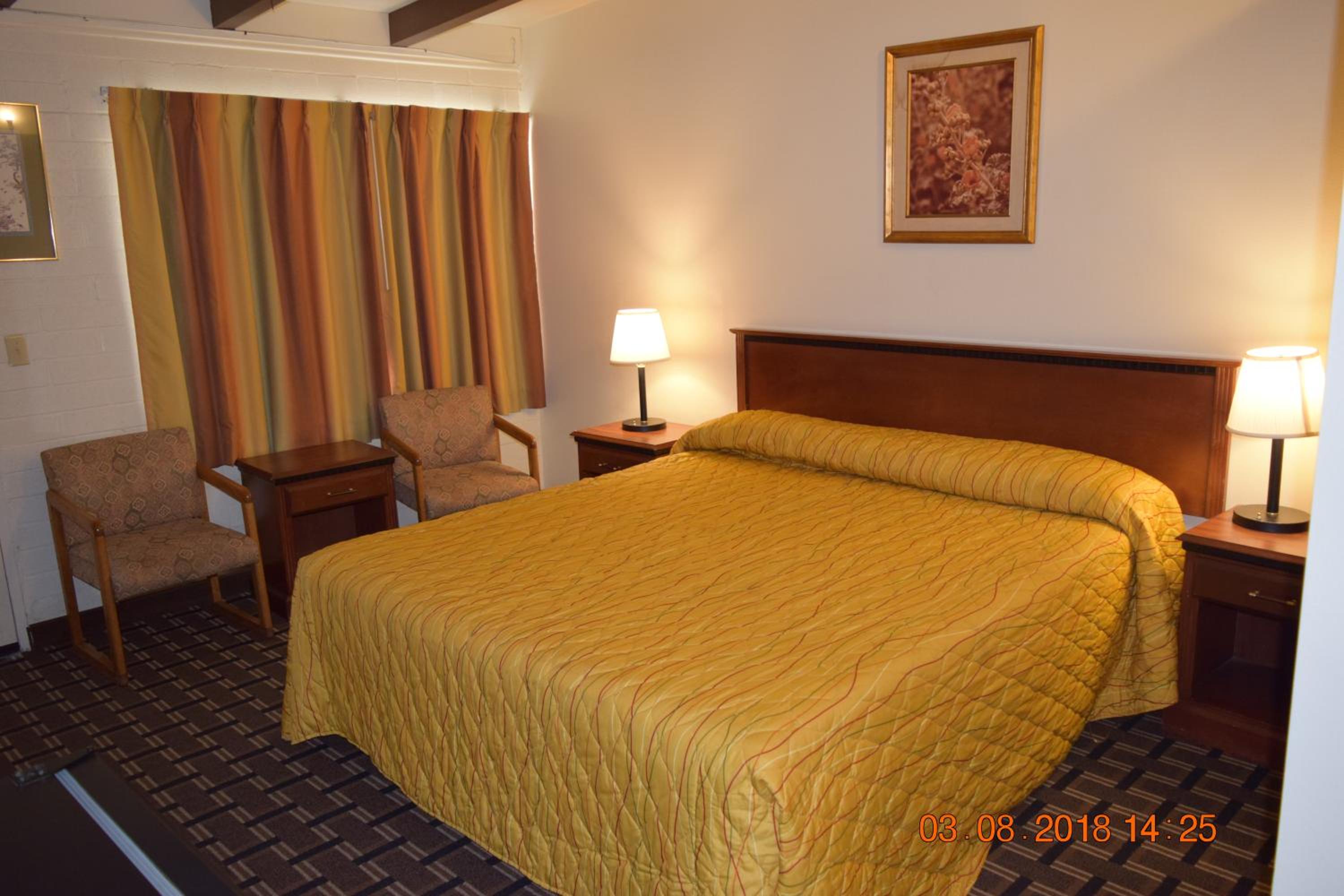 Stanlunds Inn and Suites - Property Image 62