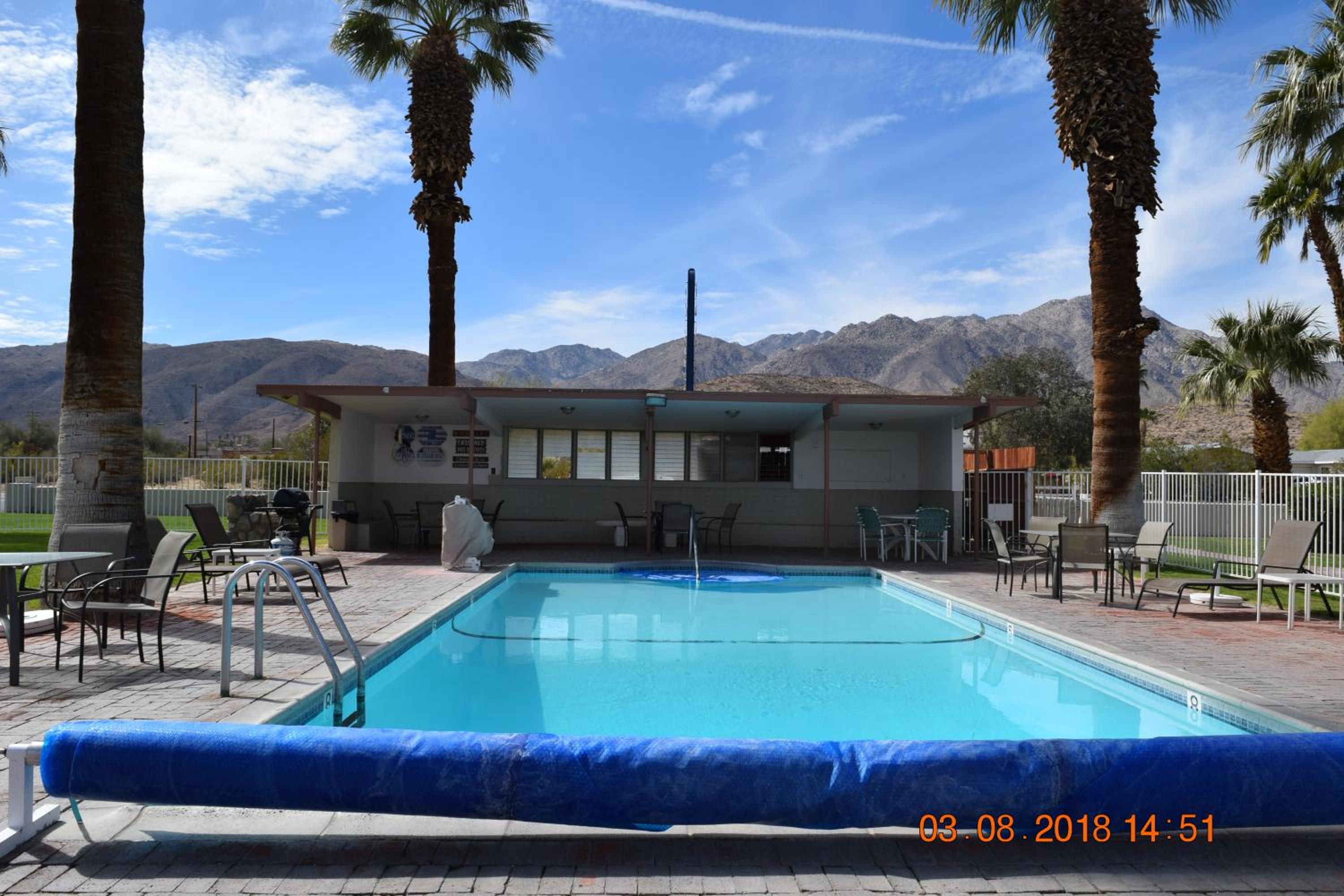 Stanlunds Inn and Suites - Property Image 49