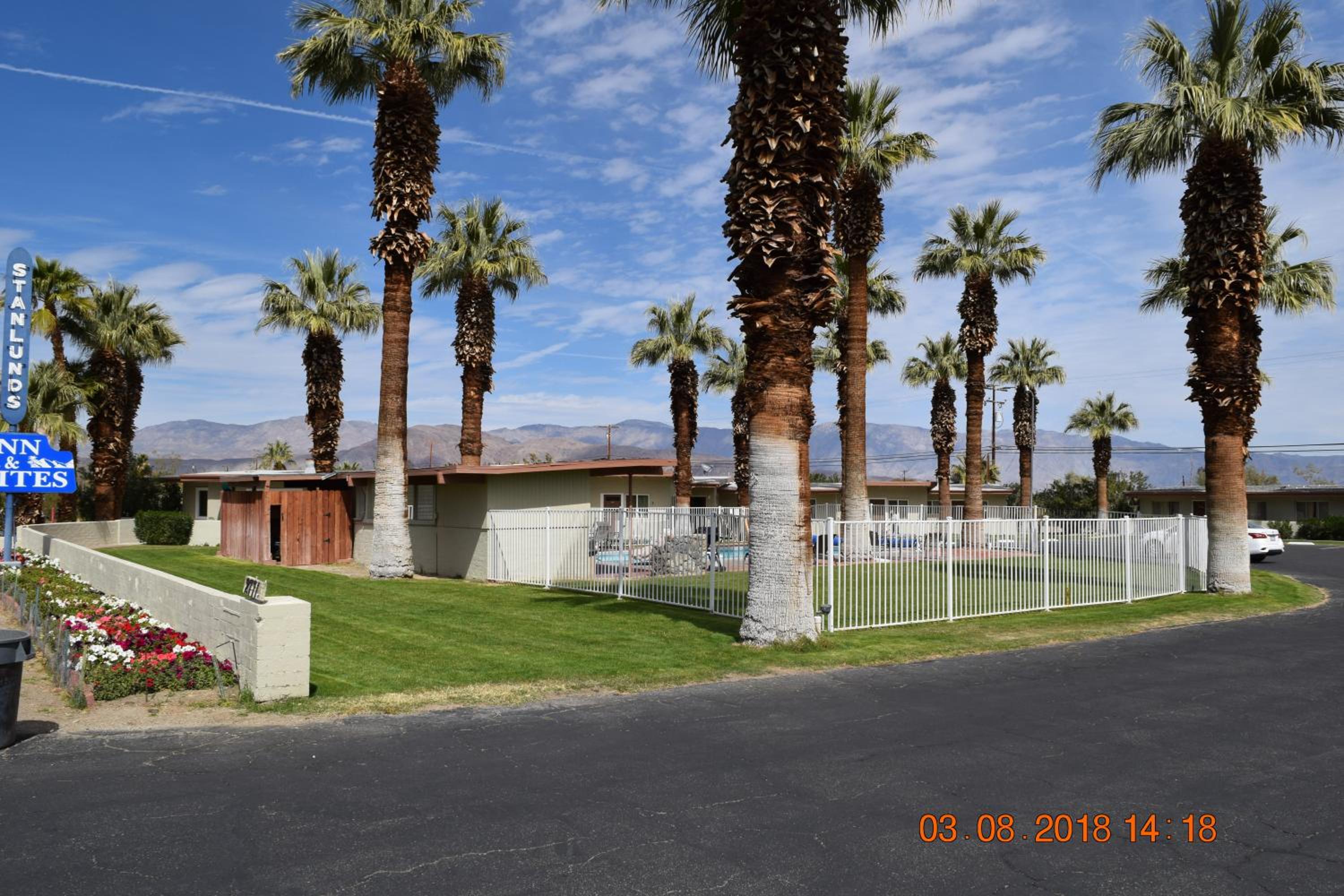 Stanlunds Inn and Suites - Property Image 43