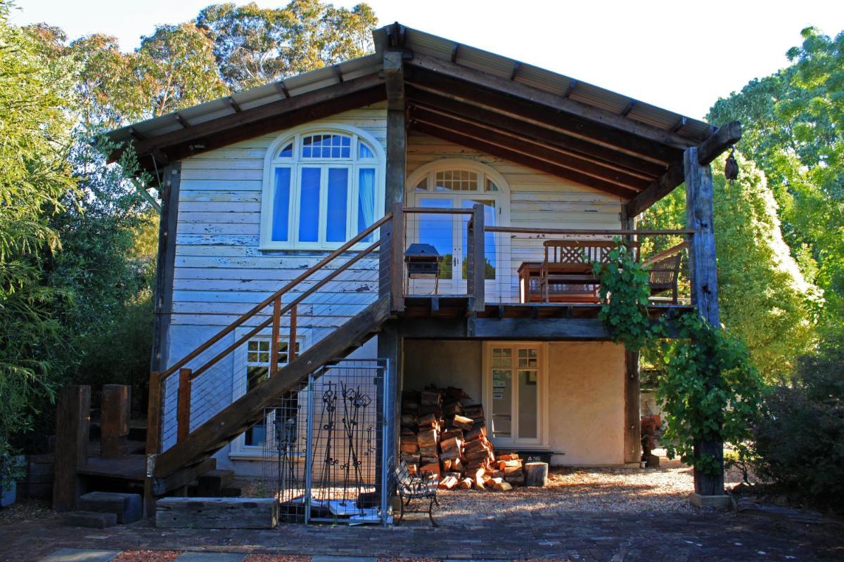 Old Leura Dairy