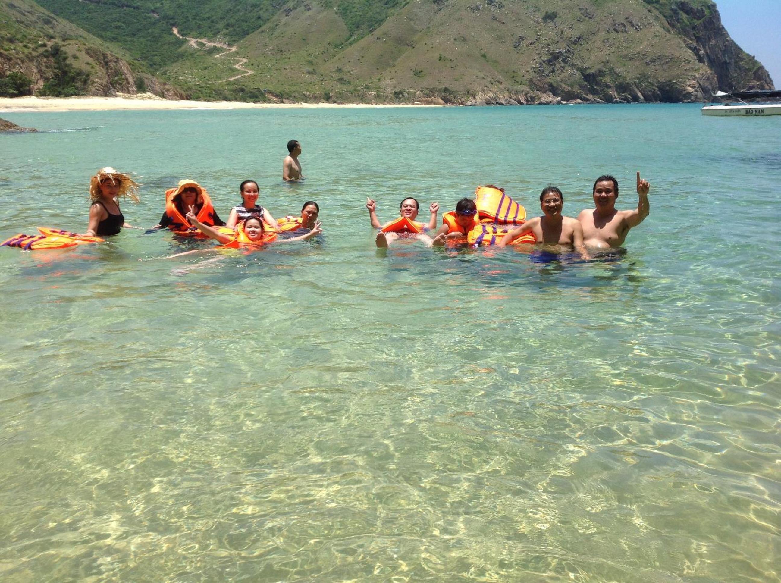 Au Lac Hotel