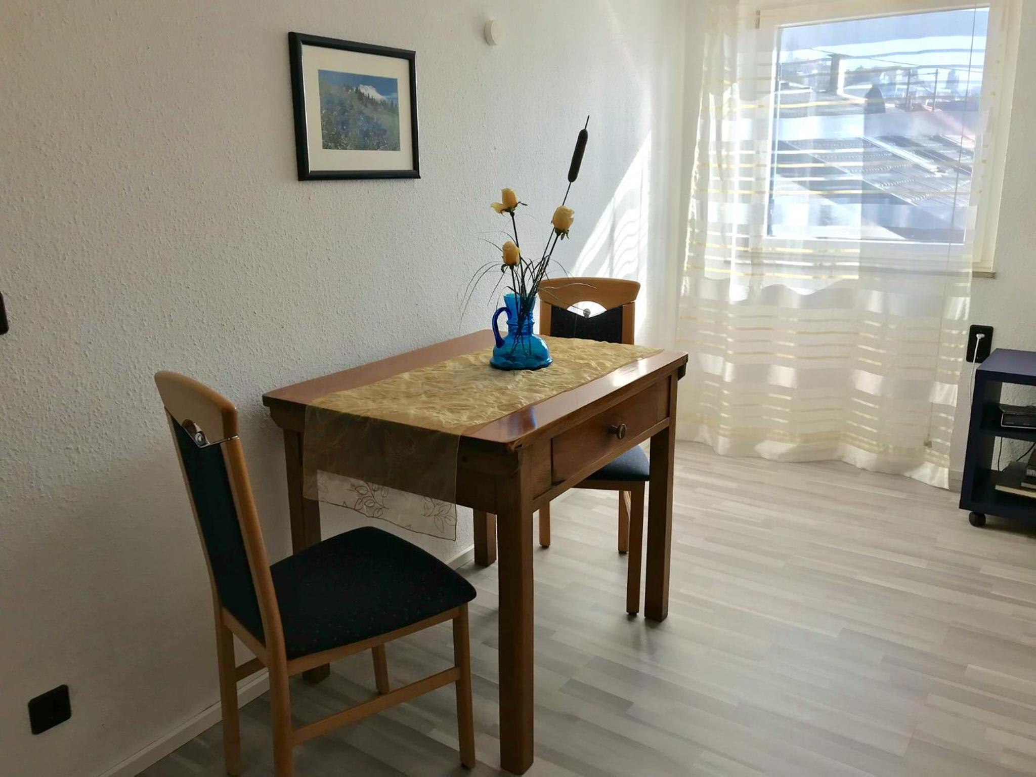 Gästehaus Kaiser en Ostfildern — dining