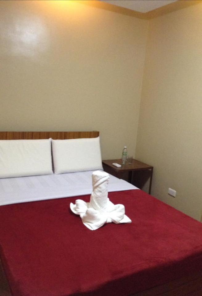 East Square Inn