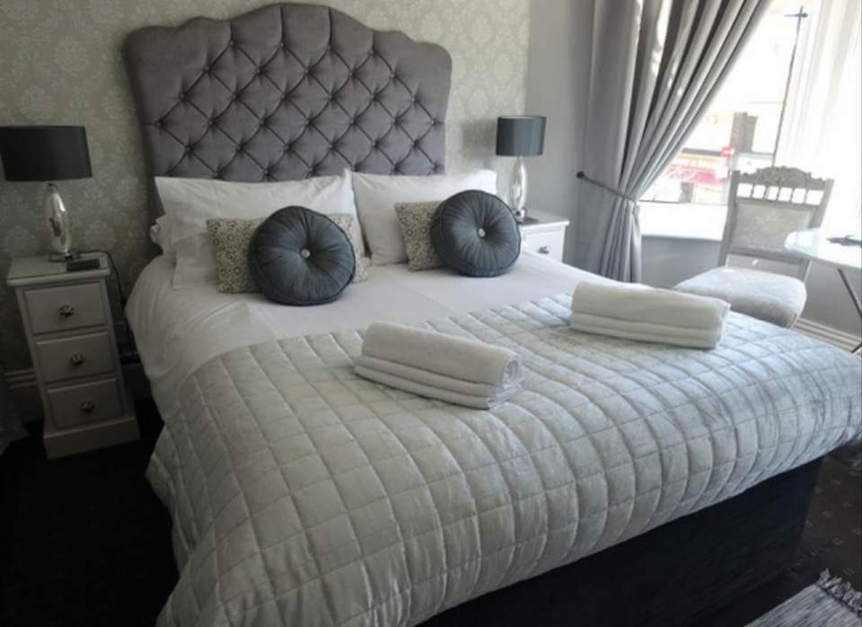 South Shields Vacations - Elmswood Guest House - Property Image 19