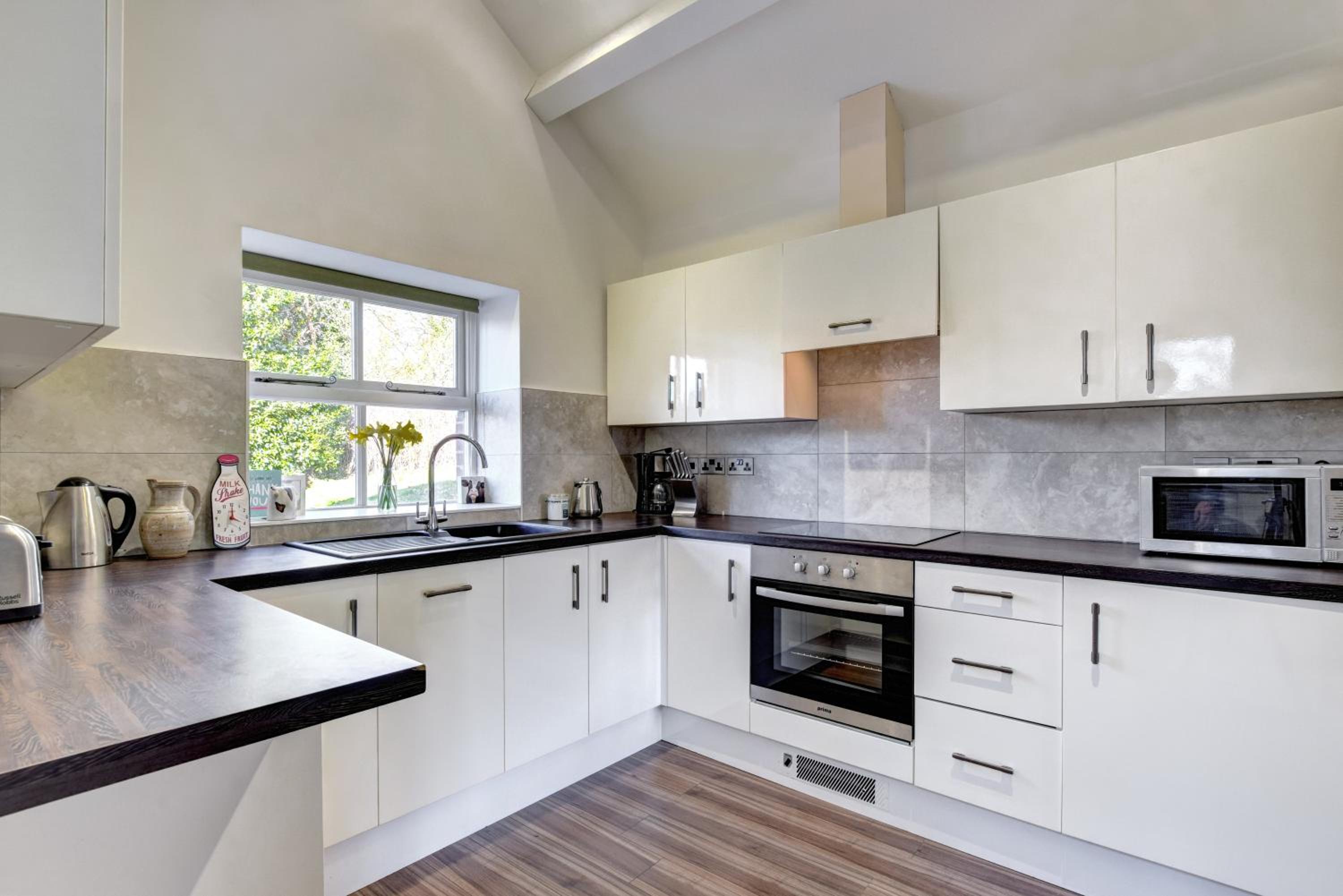 2 Bed in Caernarfon oc-76024 view 5