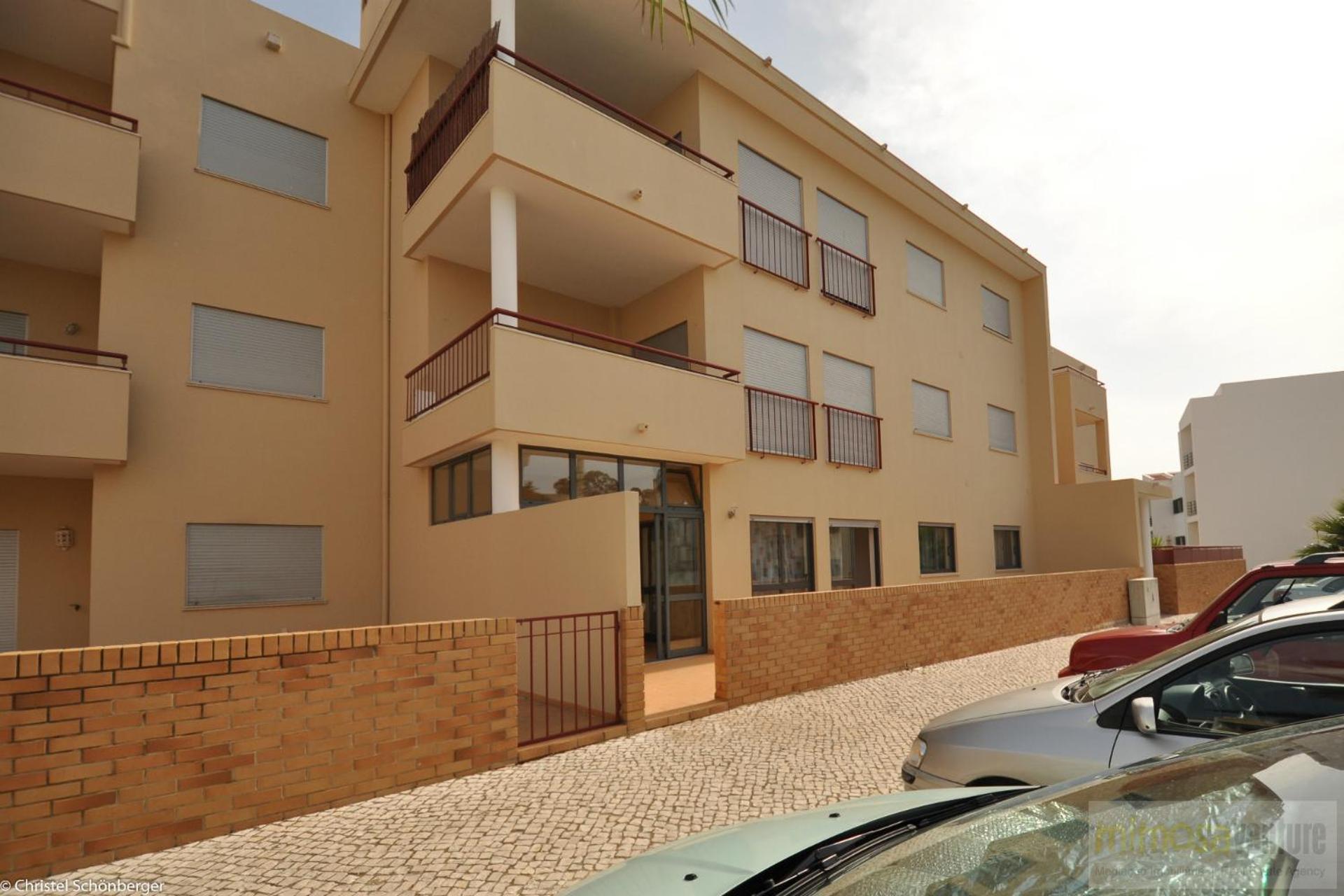 Dona Ana - A002 view 2