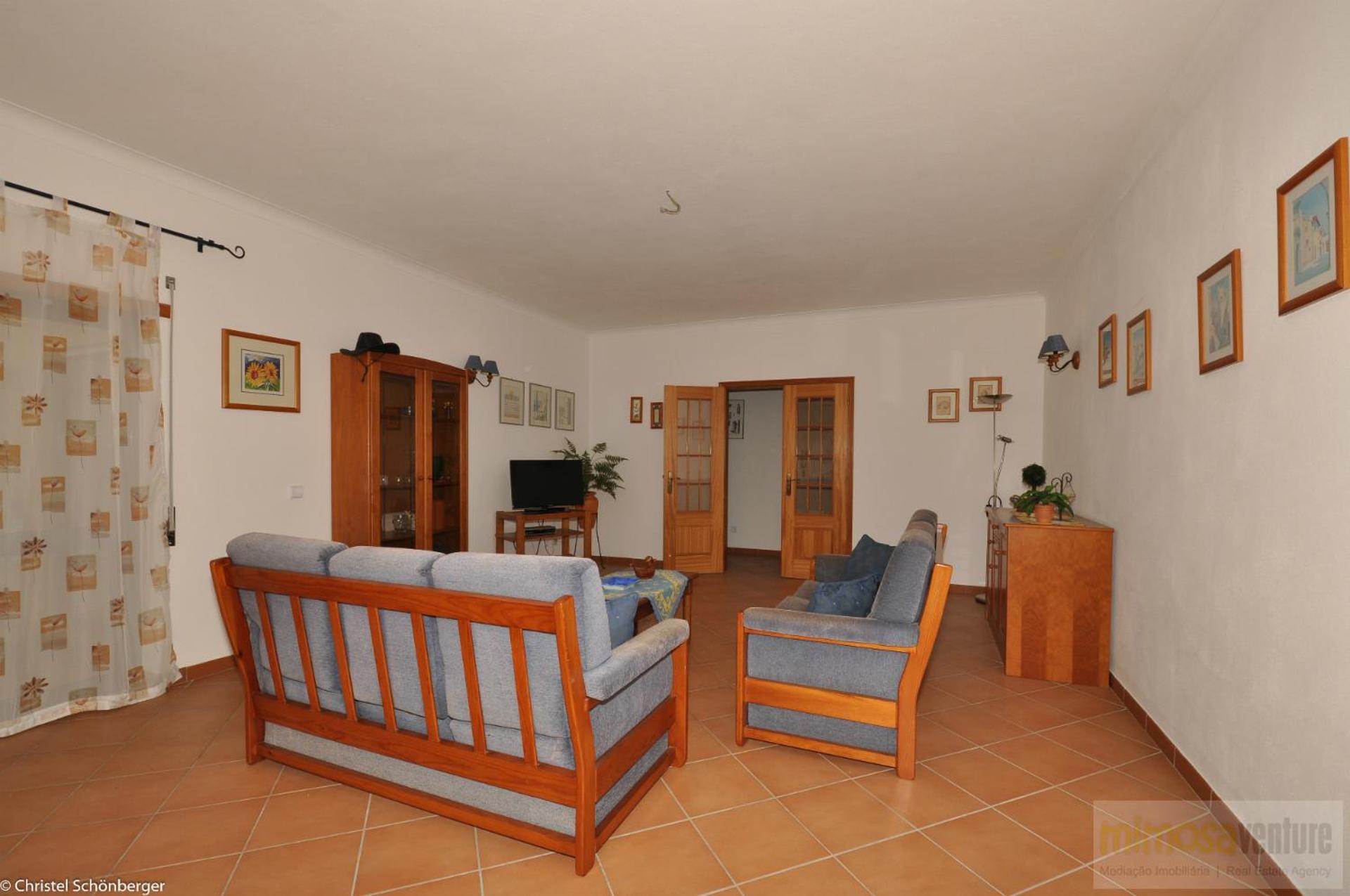 Dona Ana - A002 view 5