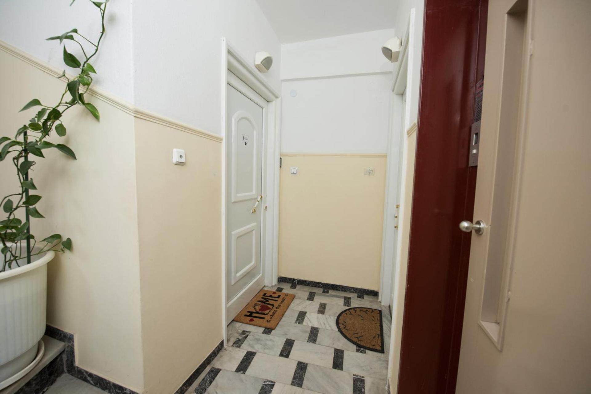 Artemis Luxury Apartment