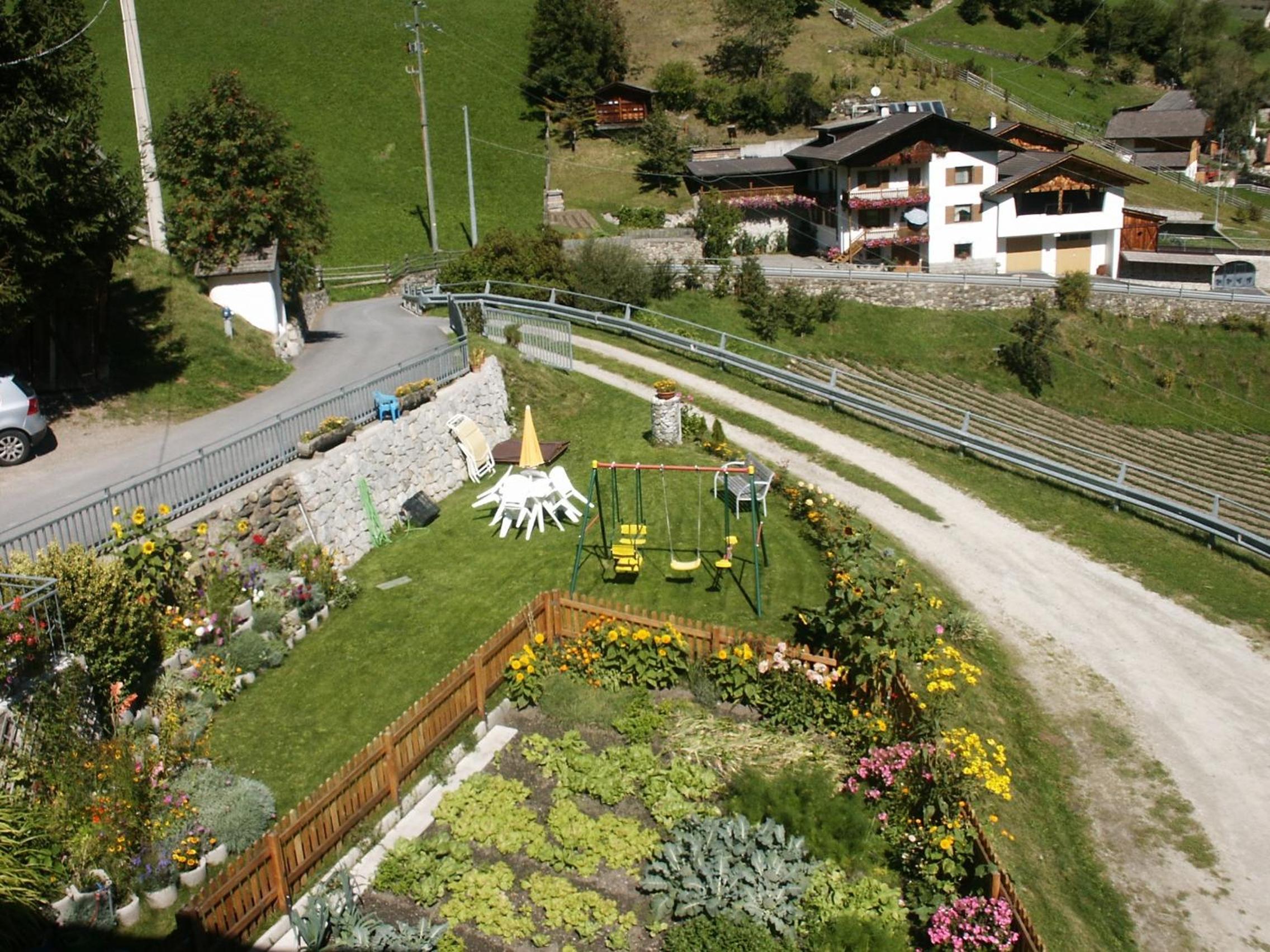 Photo 27