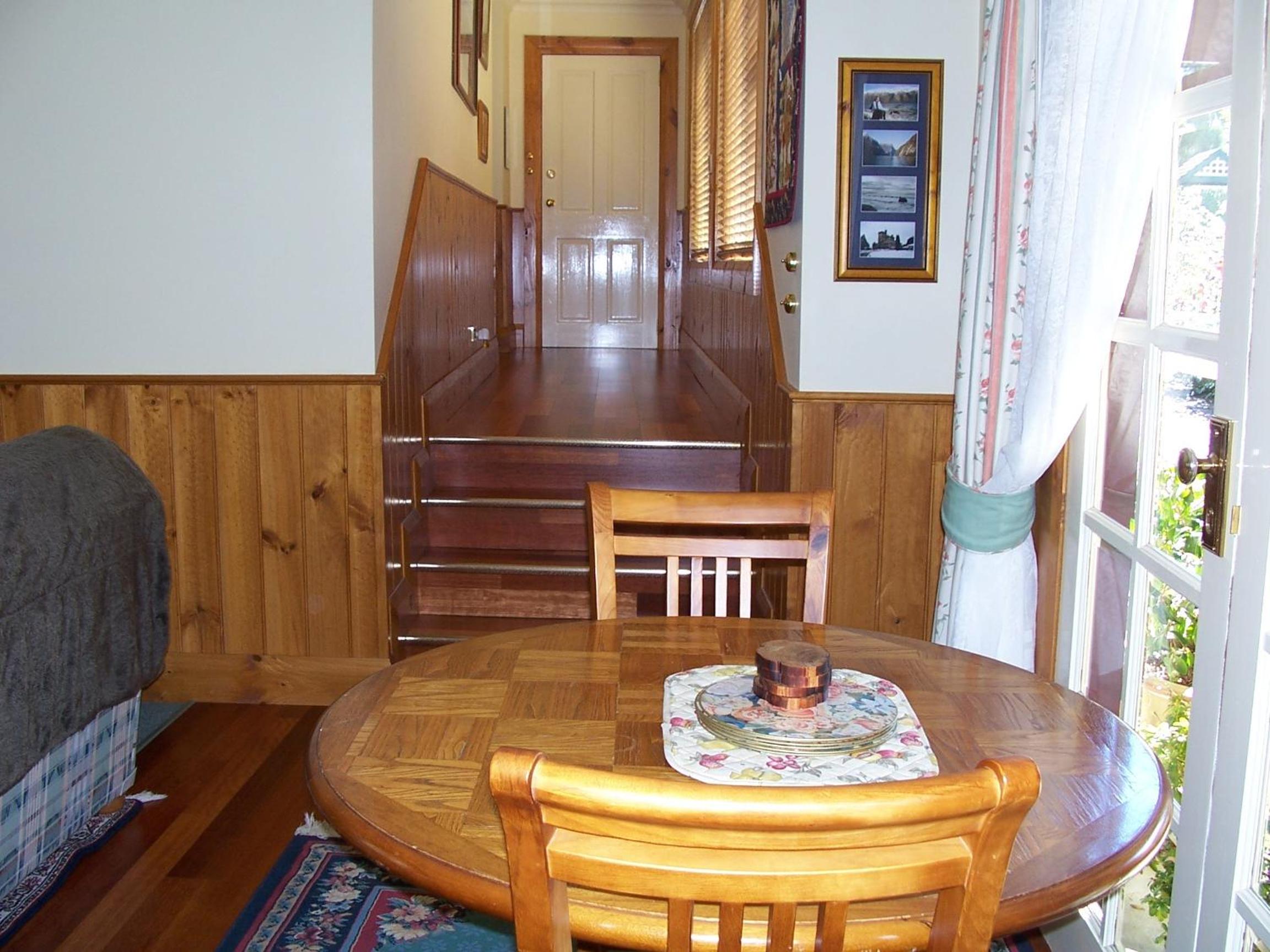 Donalea 2 Bedroom Riverview Apartment