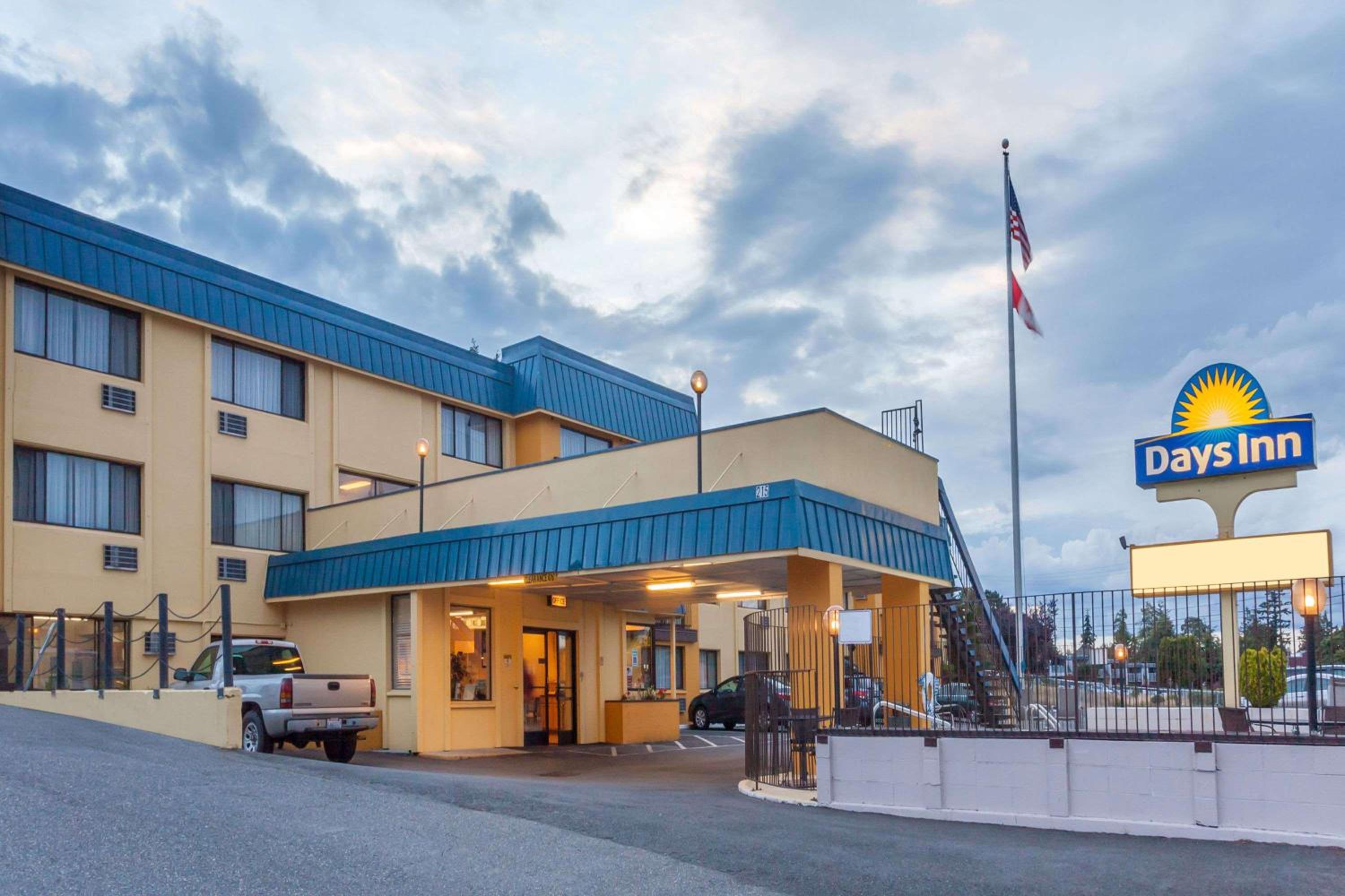 Days Inn By Wyndham Bellingham WA view 2