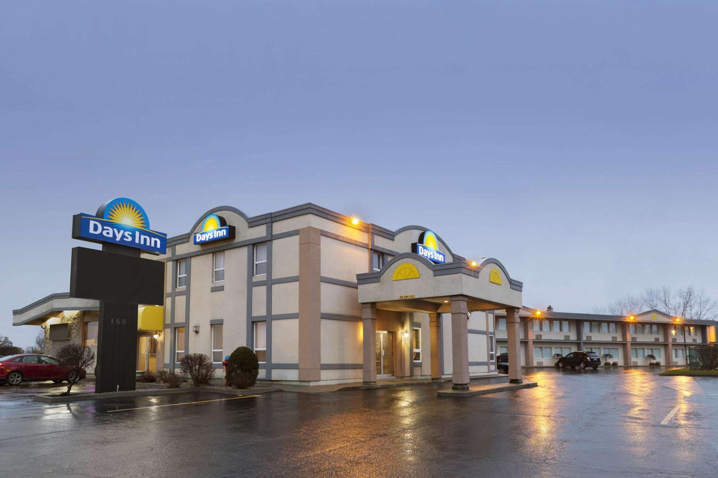 Brockville Vacations - Days Inn by Wyndham Brockville - Property Image 6