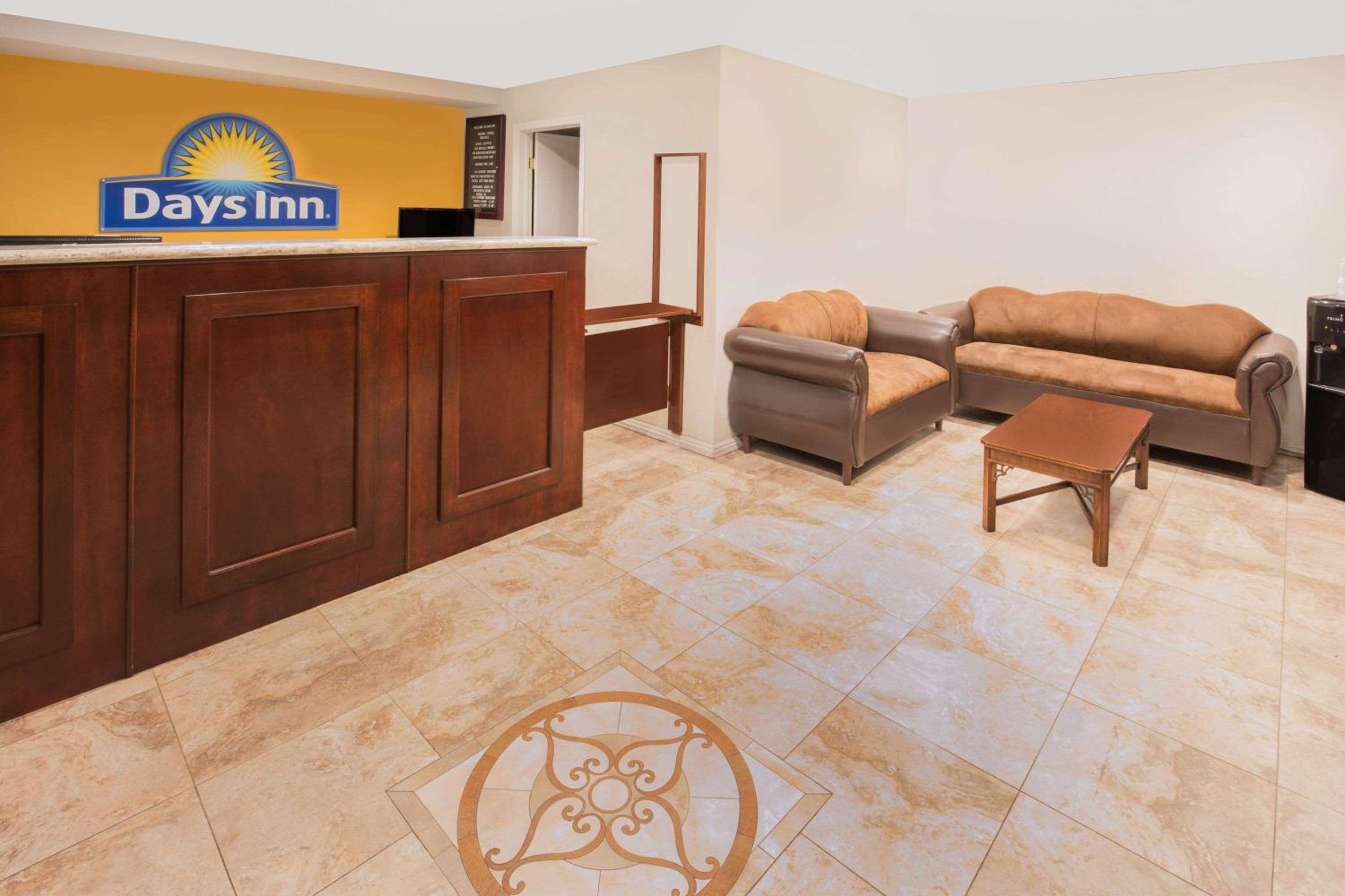 Days Inn by Wyndham Ontario Airport view 2