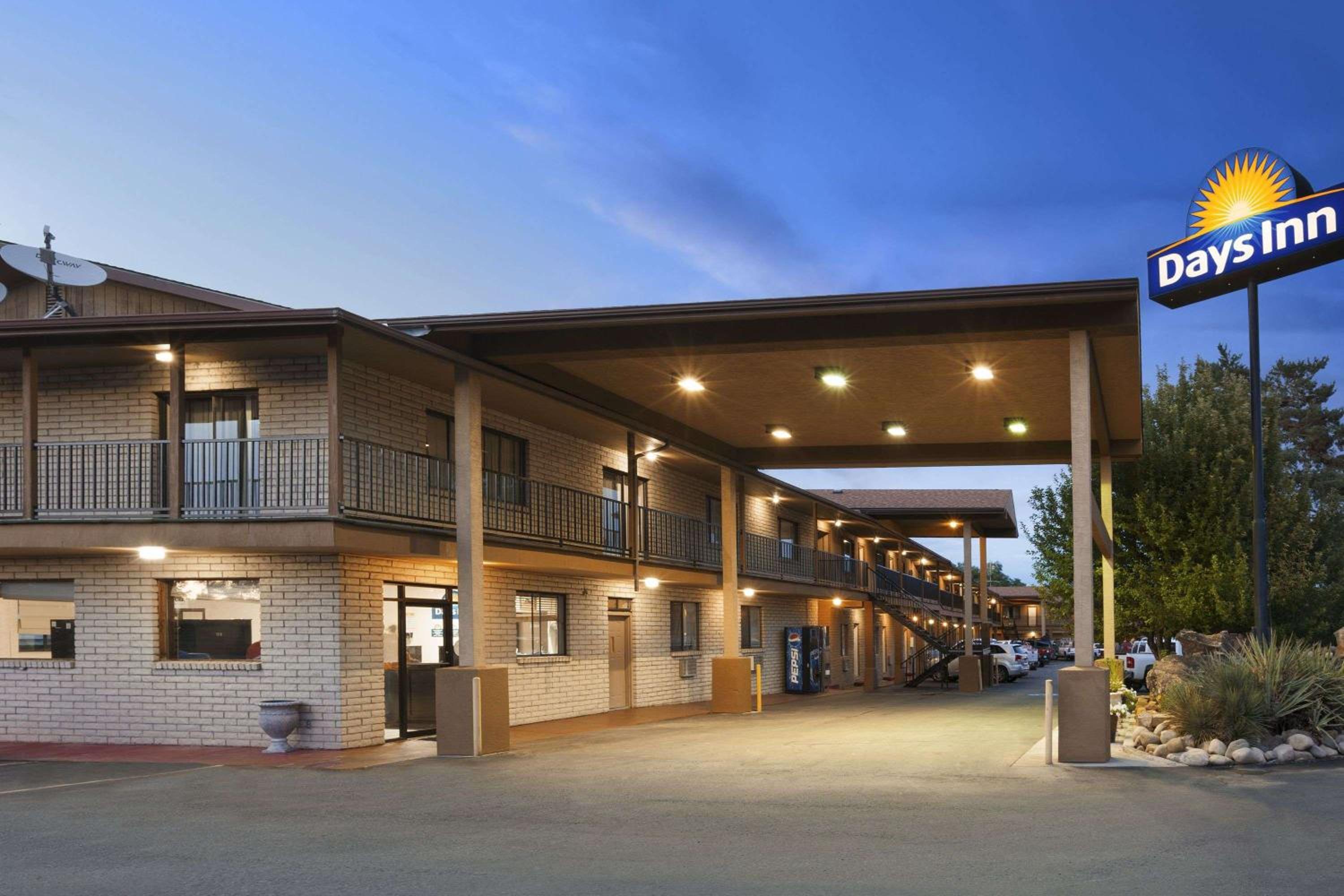 Cortez Vacations - Days Inn by Wyndham Cortez - Property Image 1