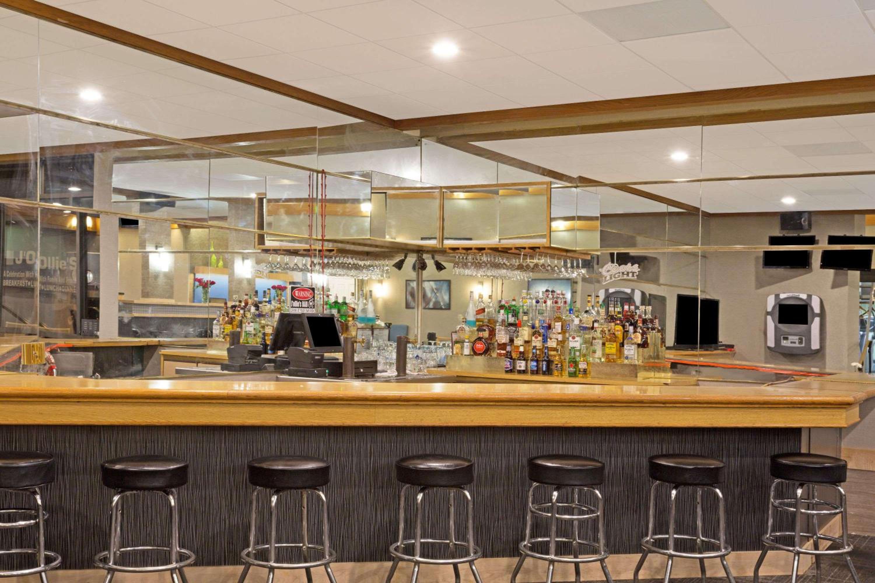 Days Inn by Wyndham Lanham Washington DC - Property Image 11