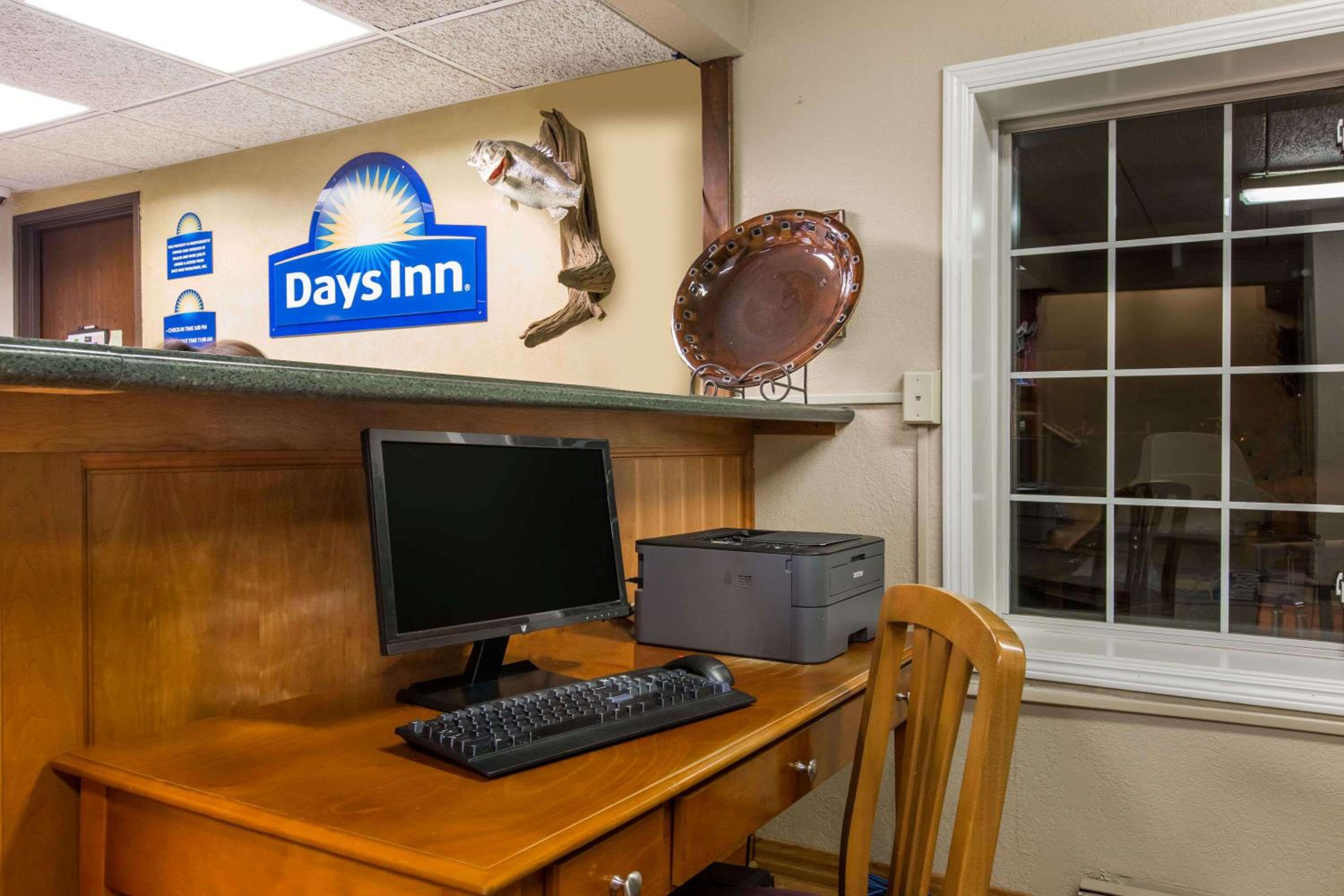 Pierre Vacations - Days Inn by Wyndham Pierre - Property Image 2