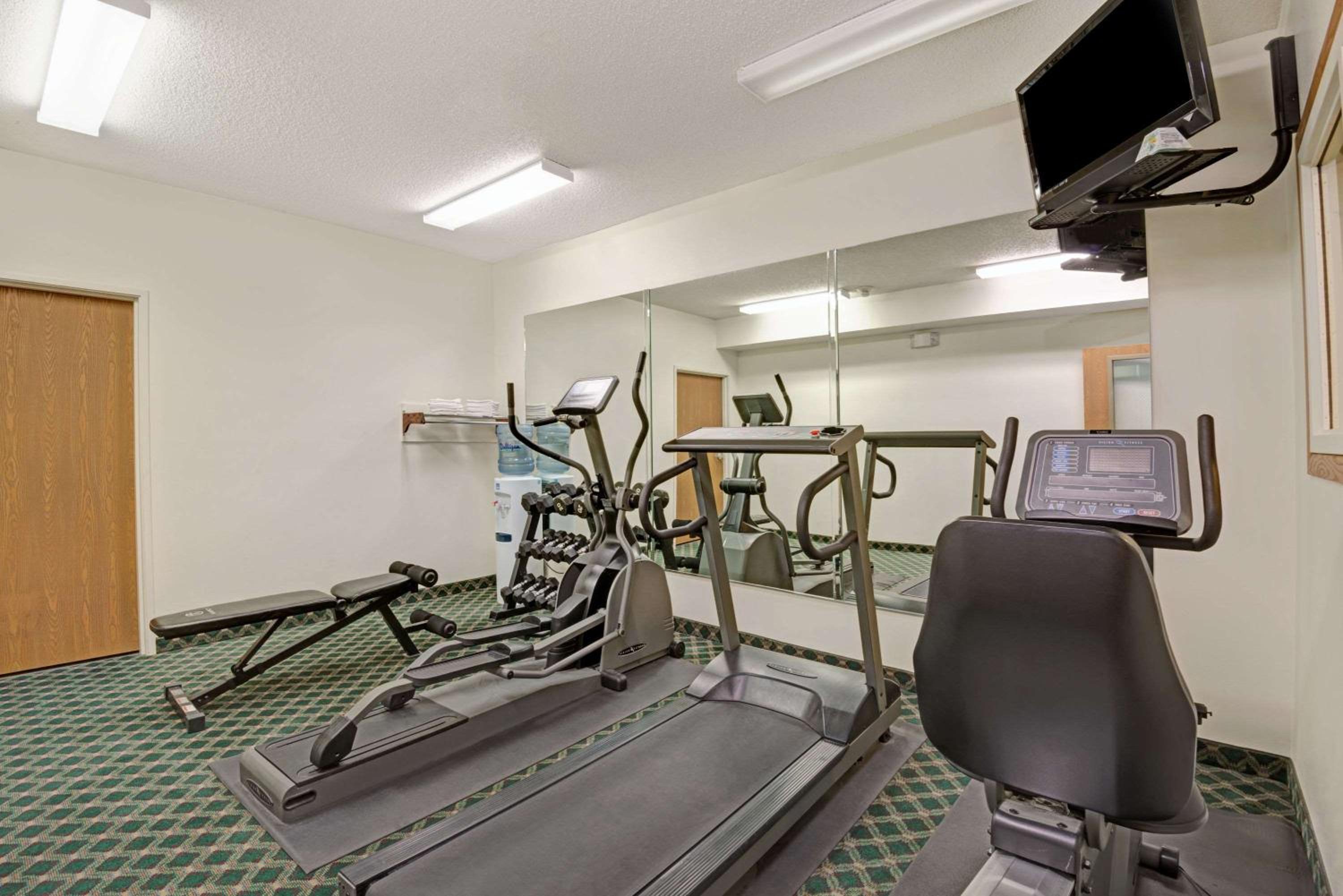 Laramie Vacations - Days Inn by Wyndham Laramie - Property Image 5