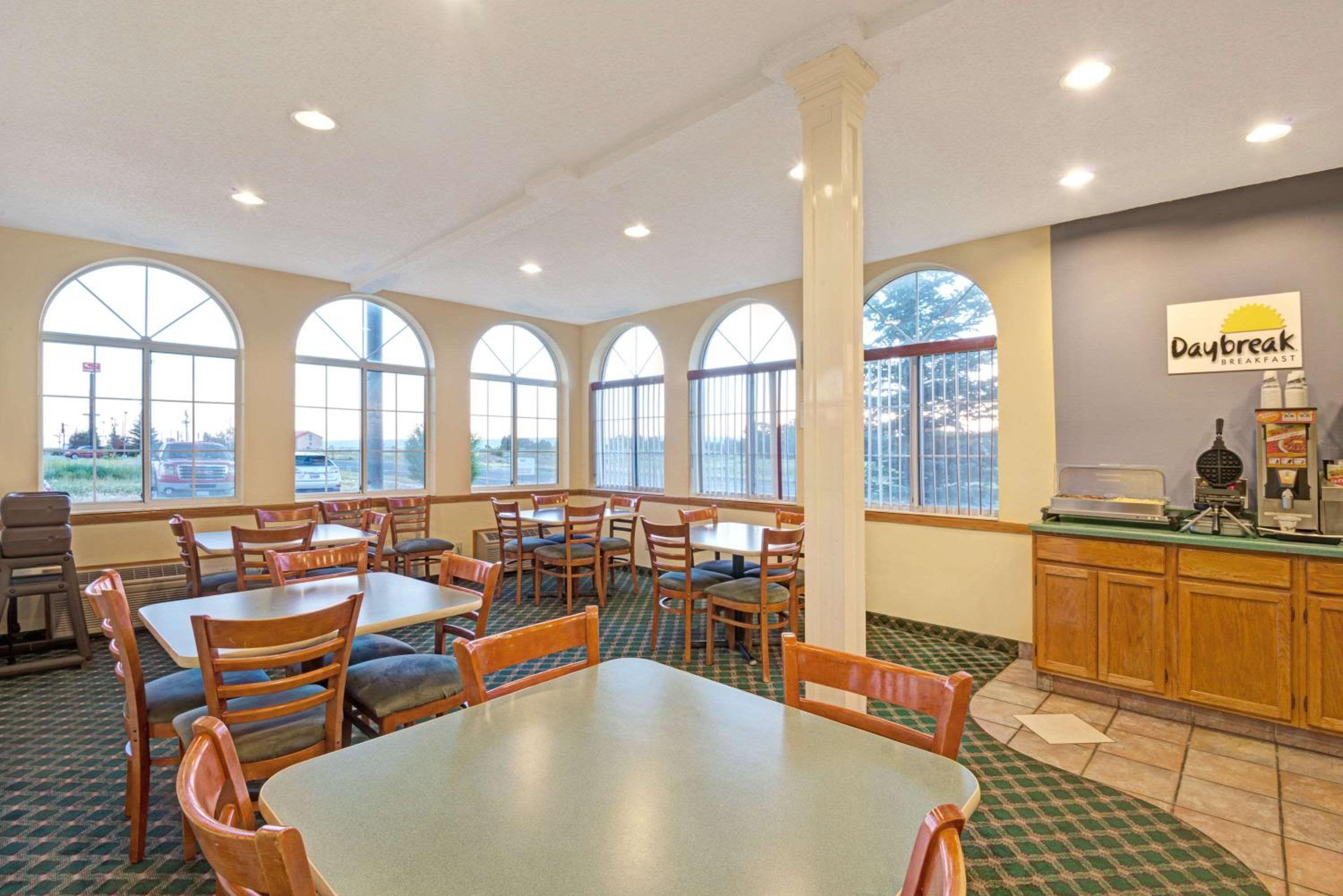 Laramie Vacations - Days Inn by Wyndham Laramie - Property Image 11