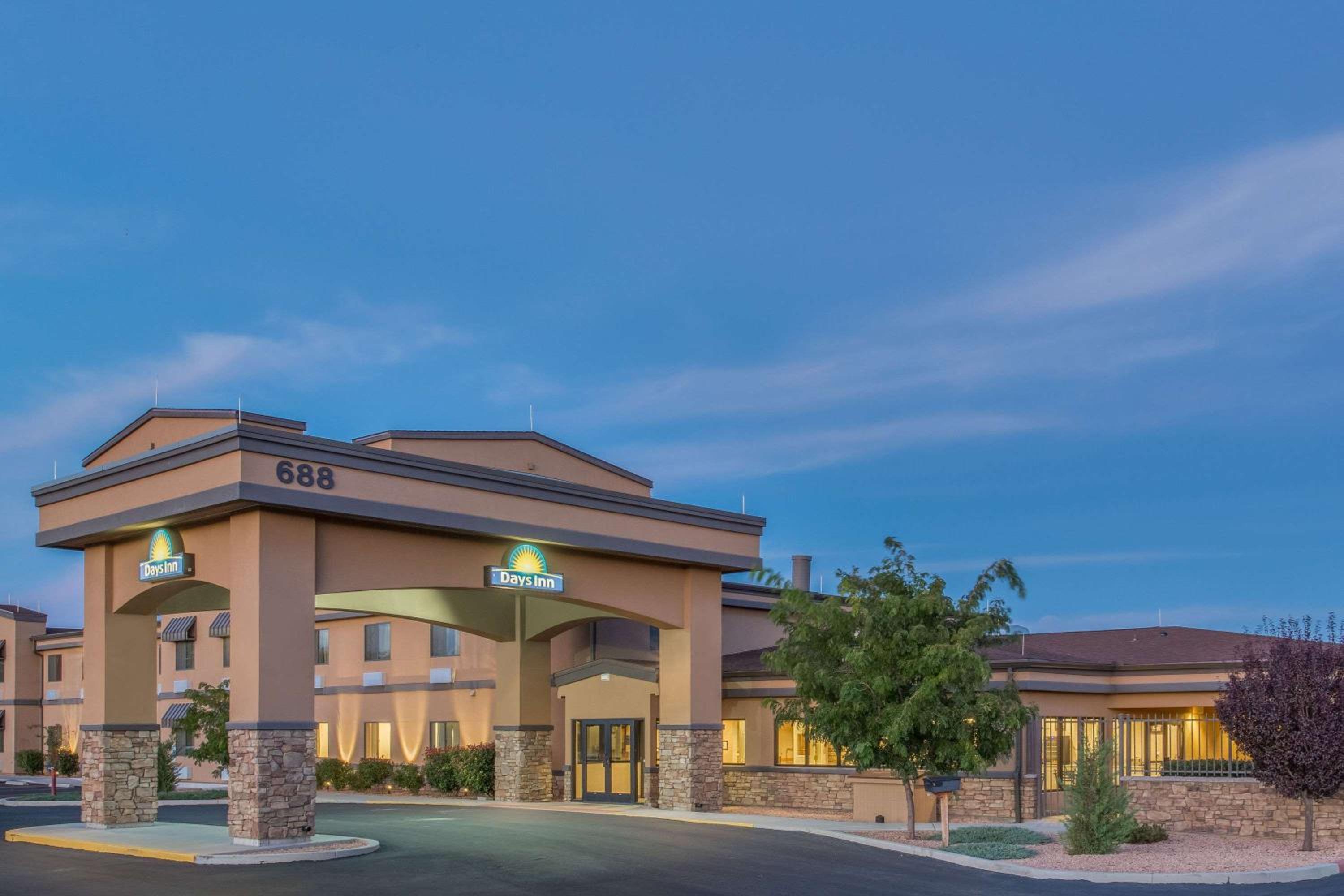 Prescott Valley Vacations - Days Inn by Wyndham Chino Valley - Property Image 1