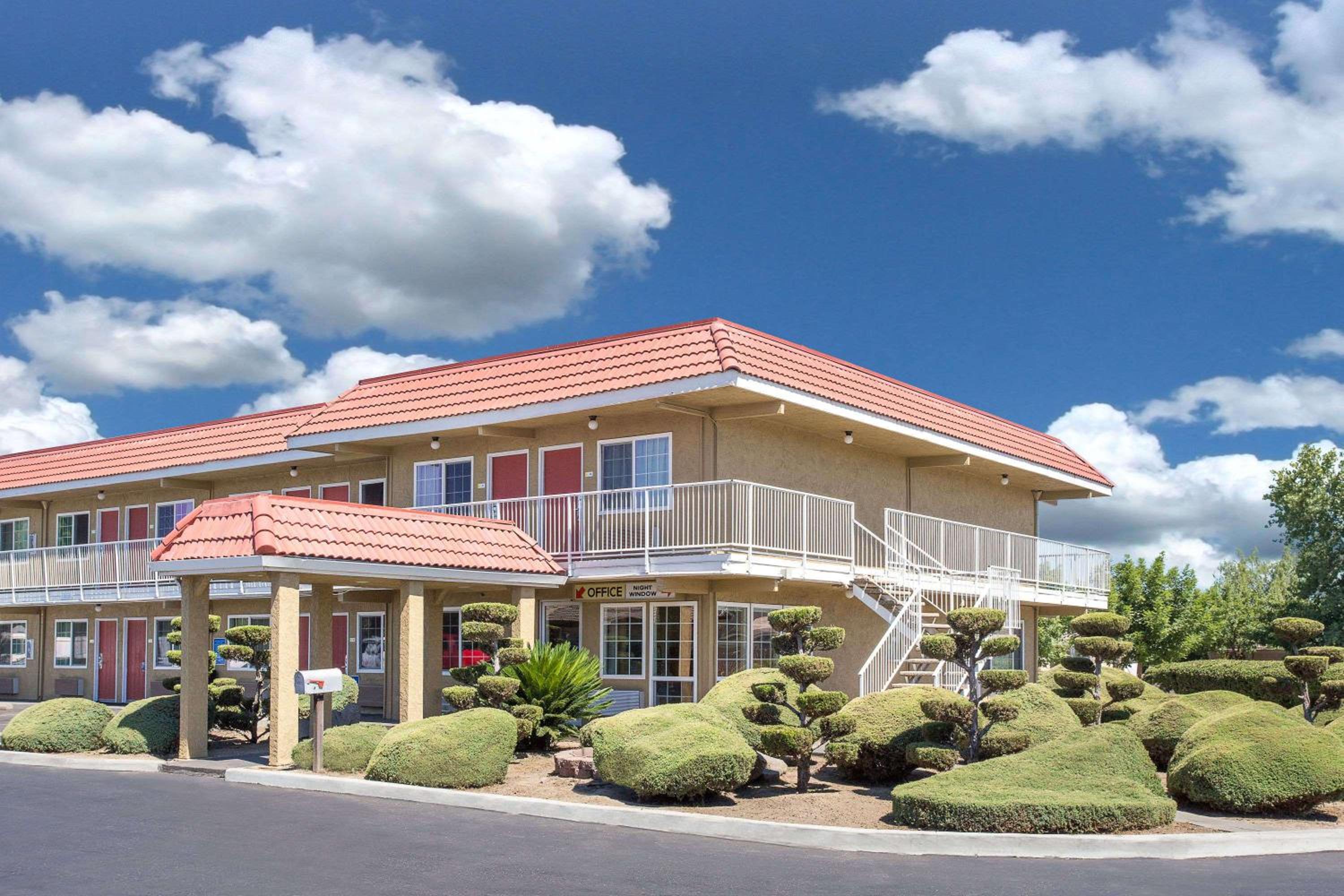 Turlock Vacations - Days Inn by Wyndham Turlock - Property Image 34