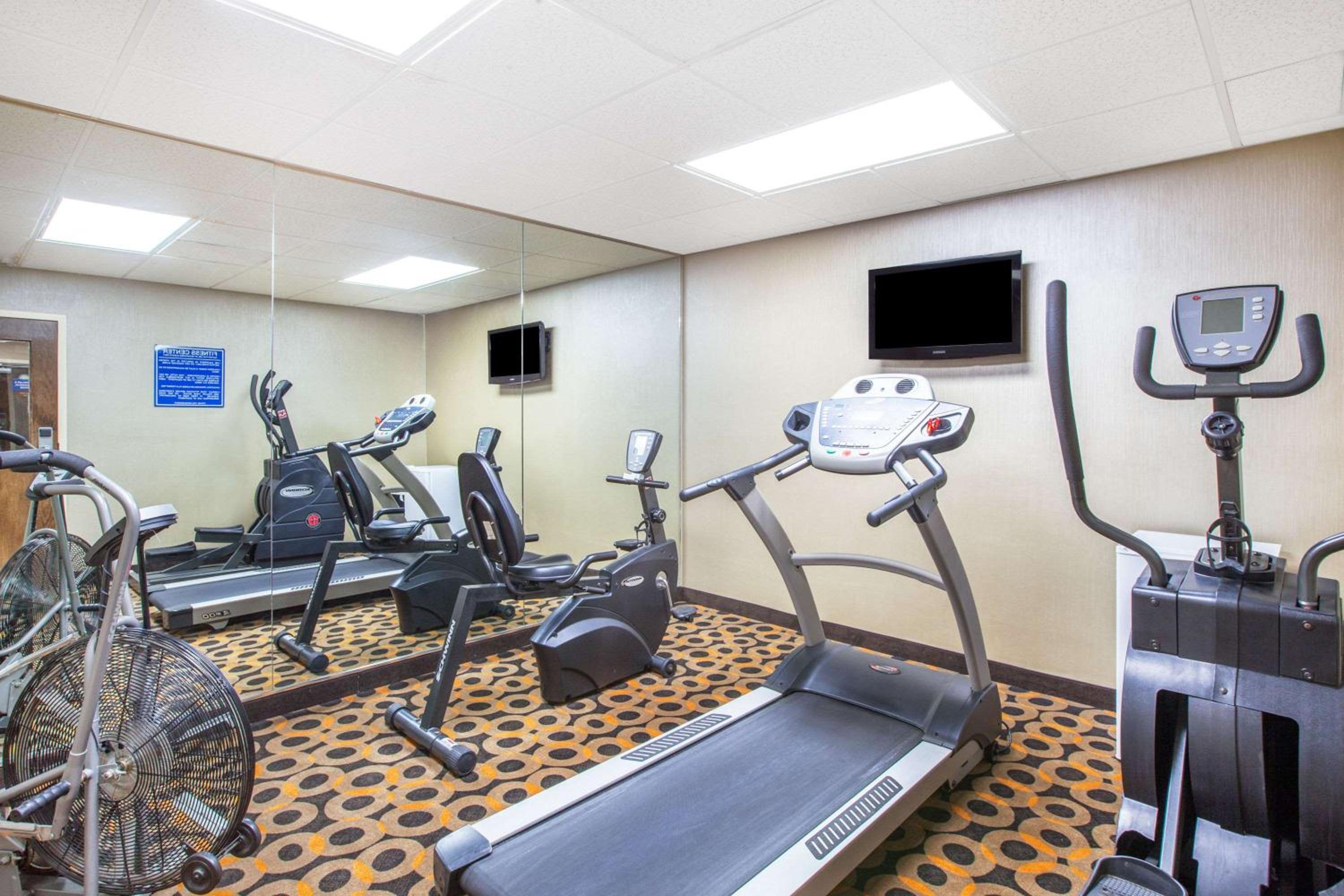 Quality Inn Brewerton - Syracuse Oneida Lake Area view 5