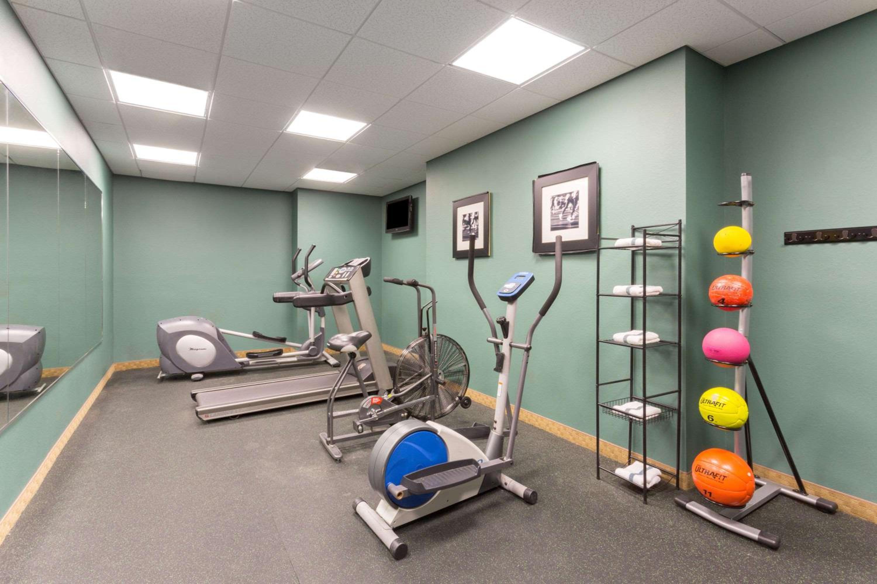 Holiday Inn Express & Suites Palm Coast - I-95
