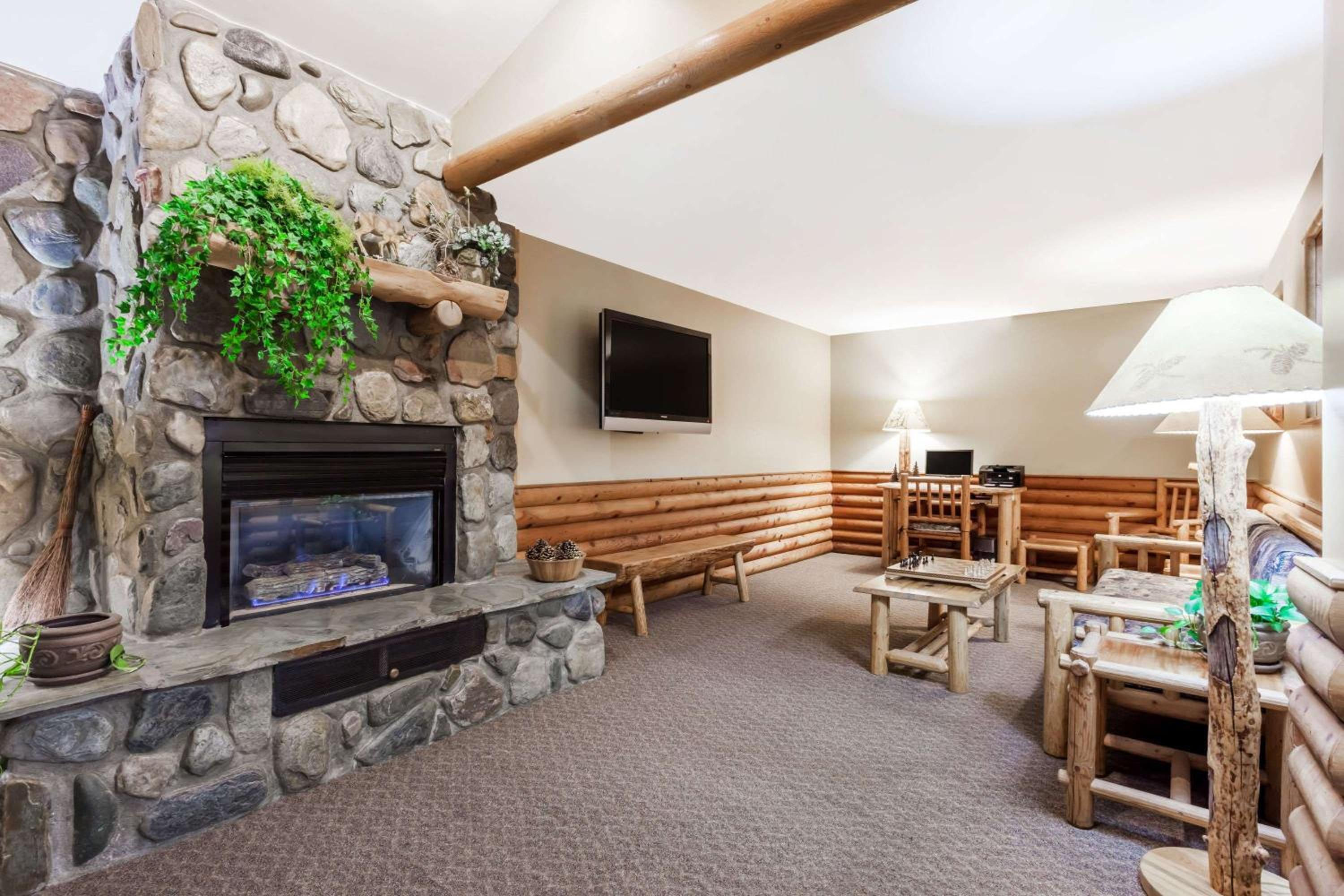 Days Inn by Wyndham Sandpoint - Property Image 30