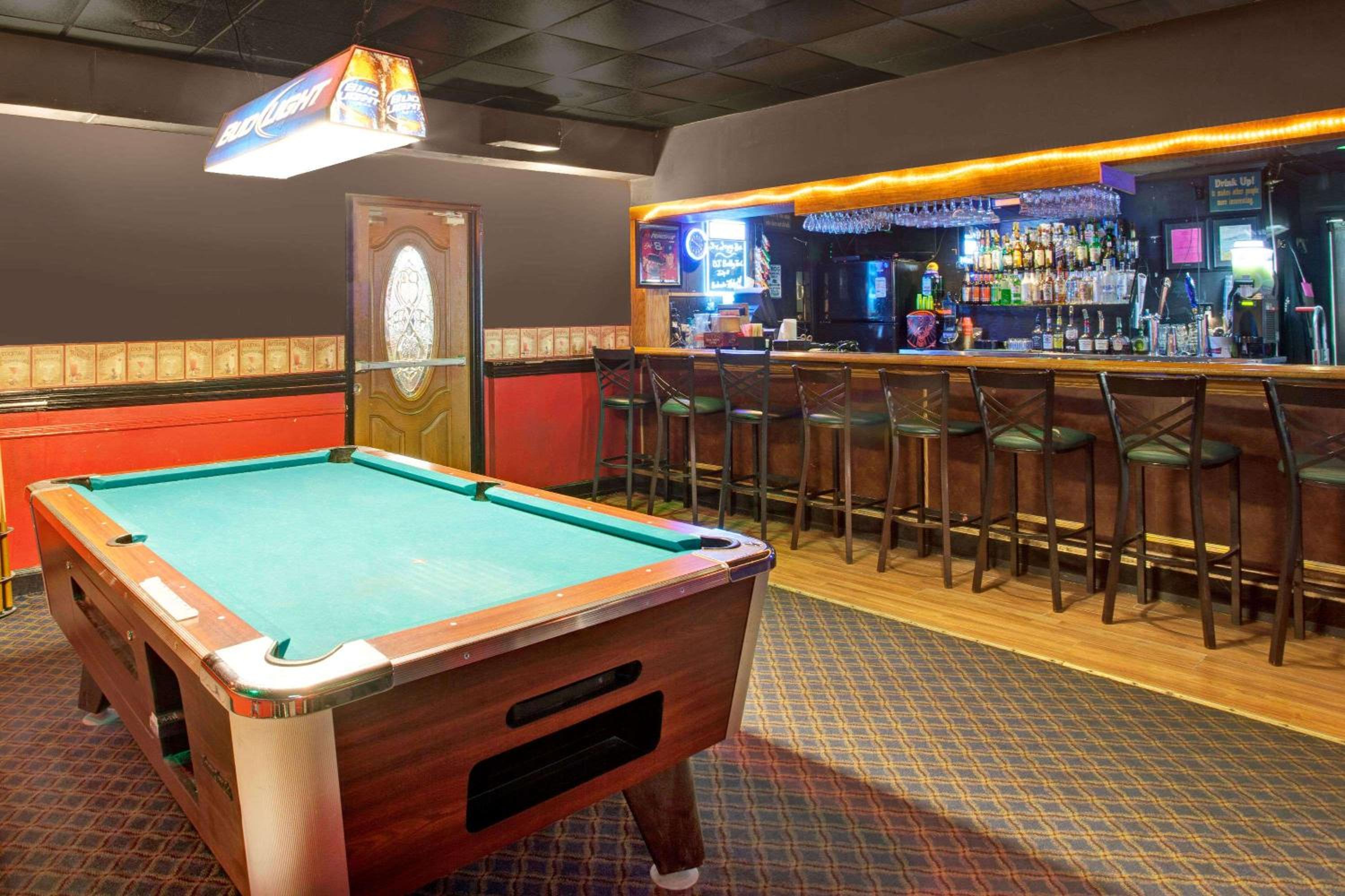 Forrest City Vacations - Days Inn by Wyndham Forrest City - Property Image 13