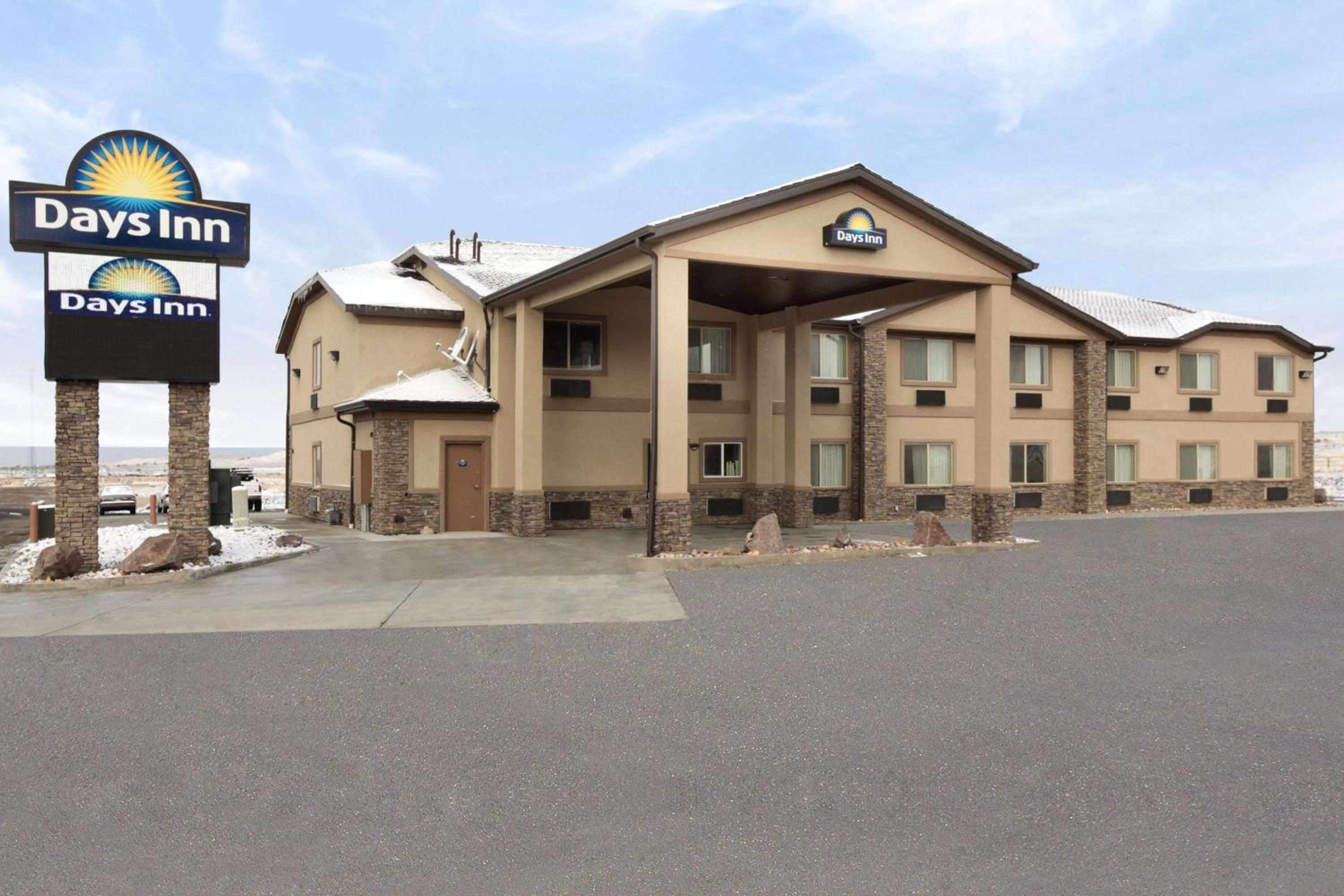 Beaver Vacations - Days Inn by Wyndham Beaver - Property Image 2