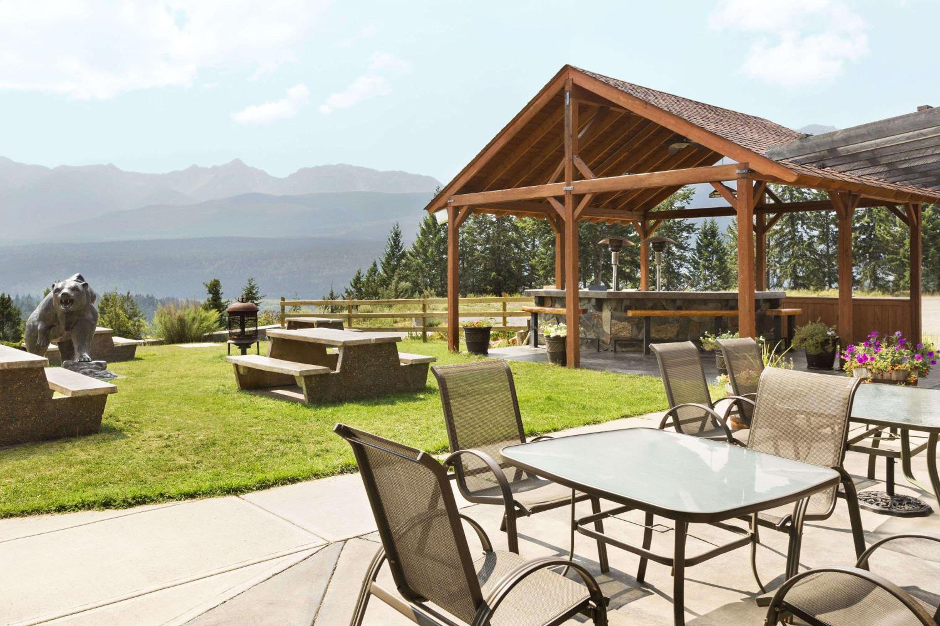 Golden Vacations - Days Inn by Wyndham Golden - Property Image 126