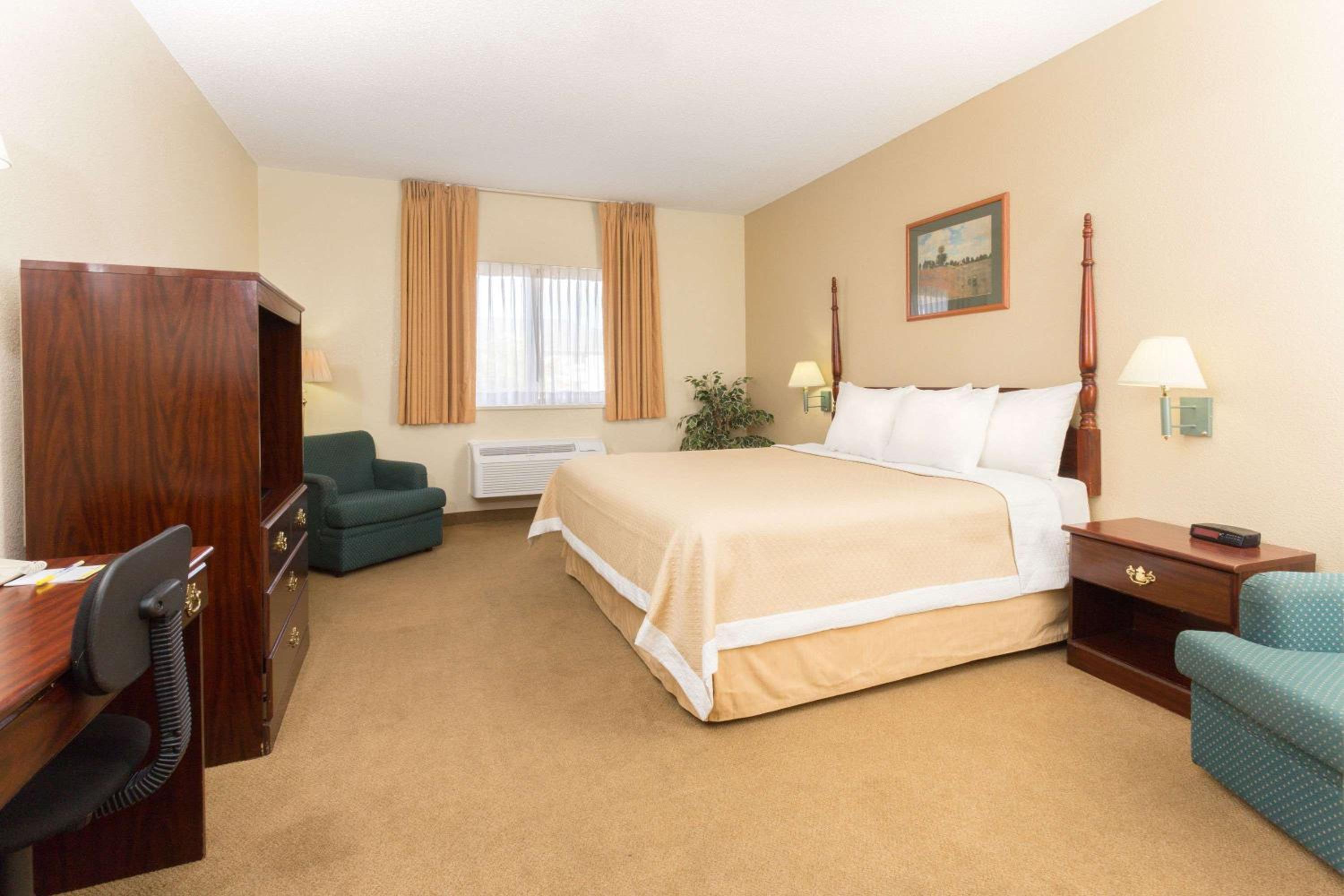 Days Inn by Wyndham Colorado Springs Airport, 사진 11