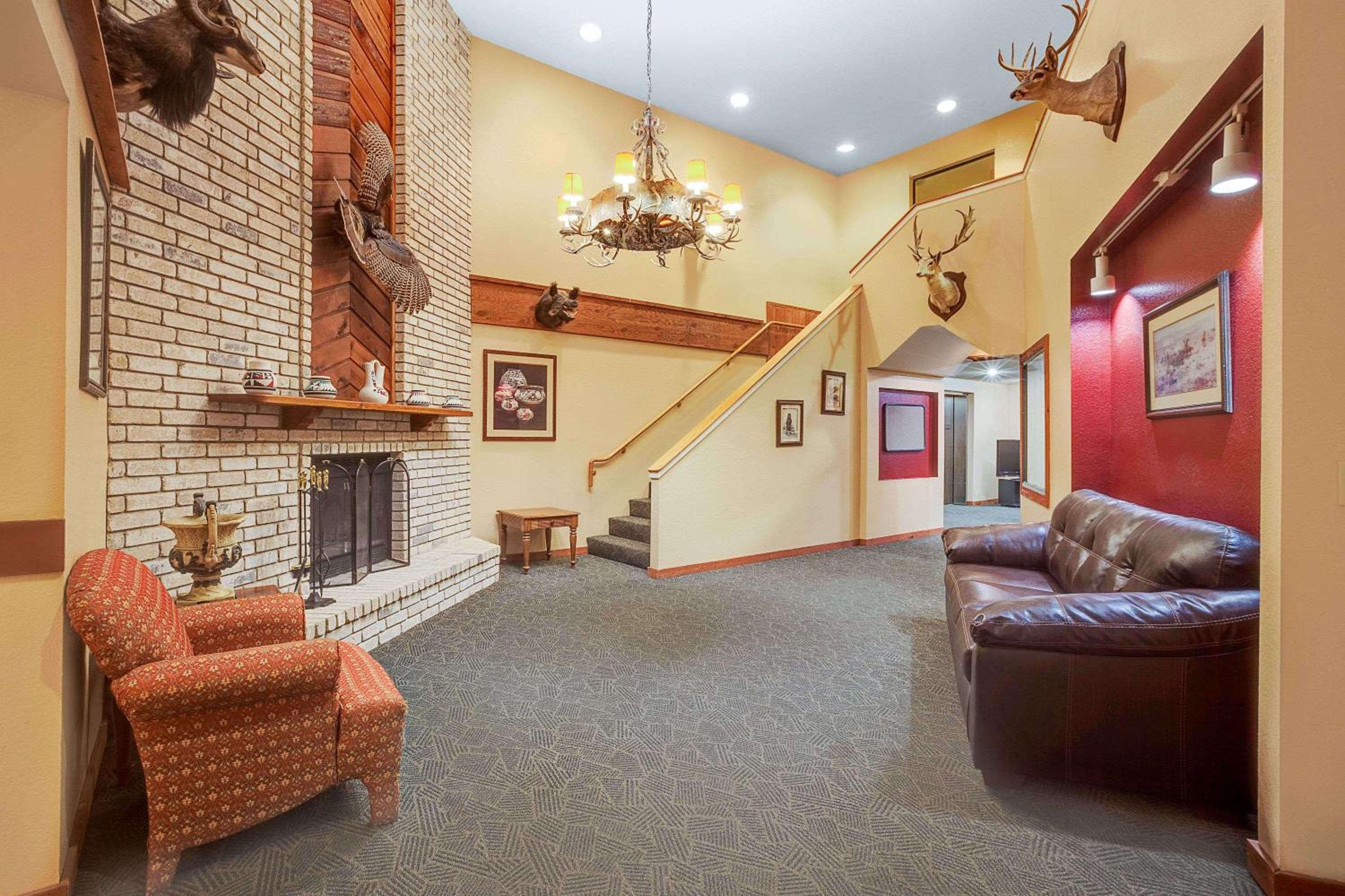 Days Inn by Wyndham Boerne view 2