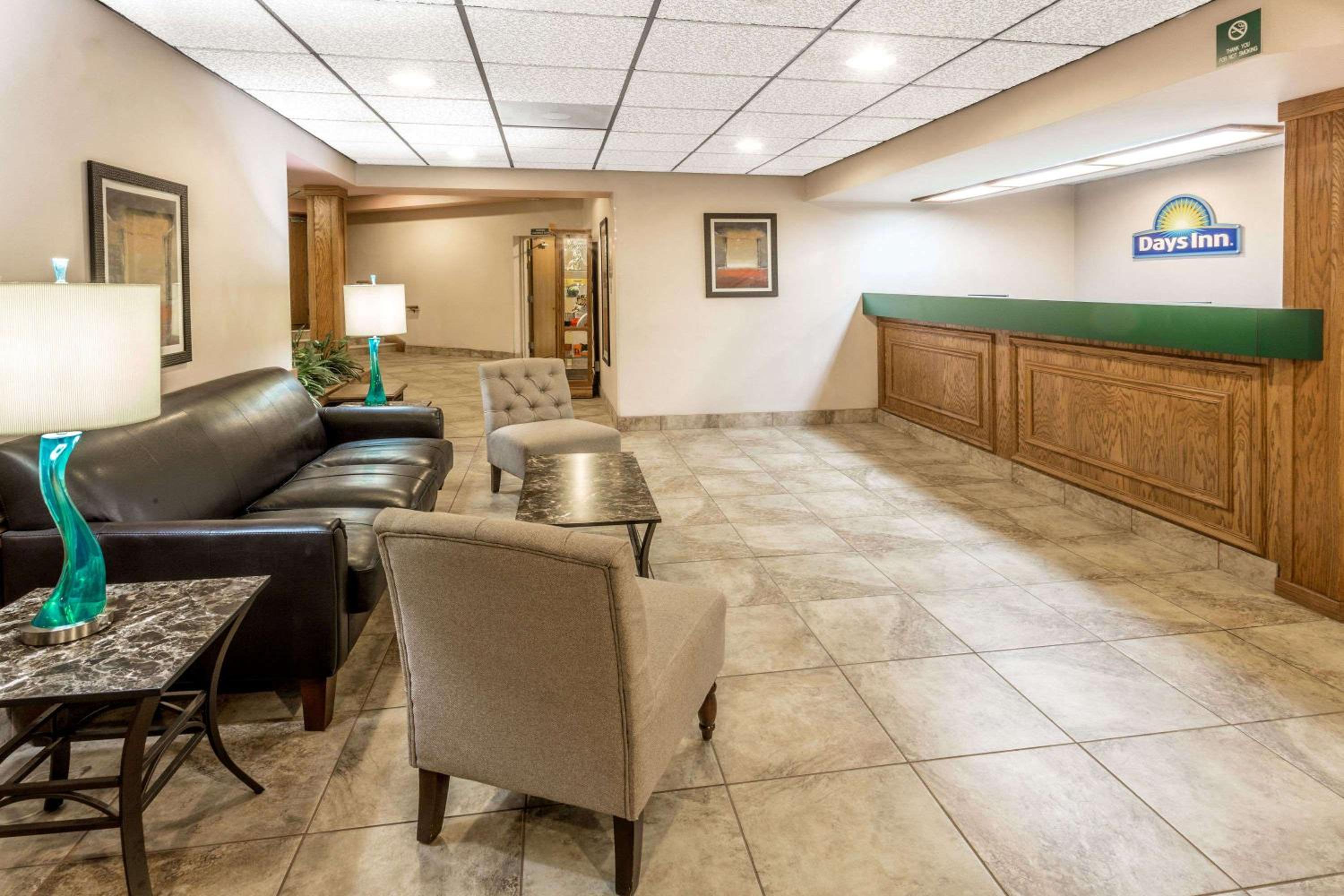 Studio 6 Suites - Tiffin, OH view 3