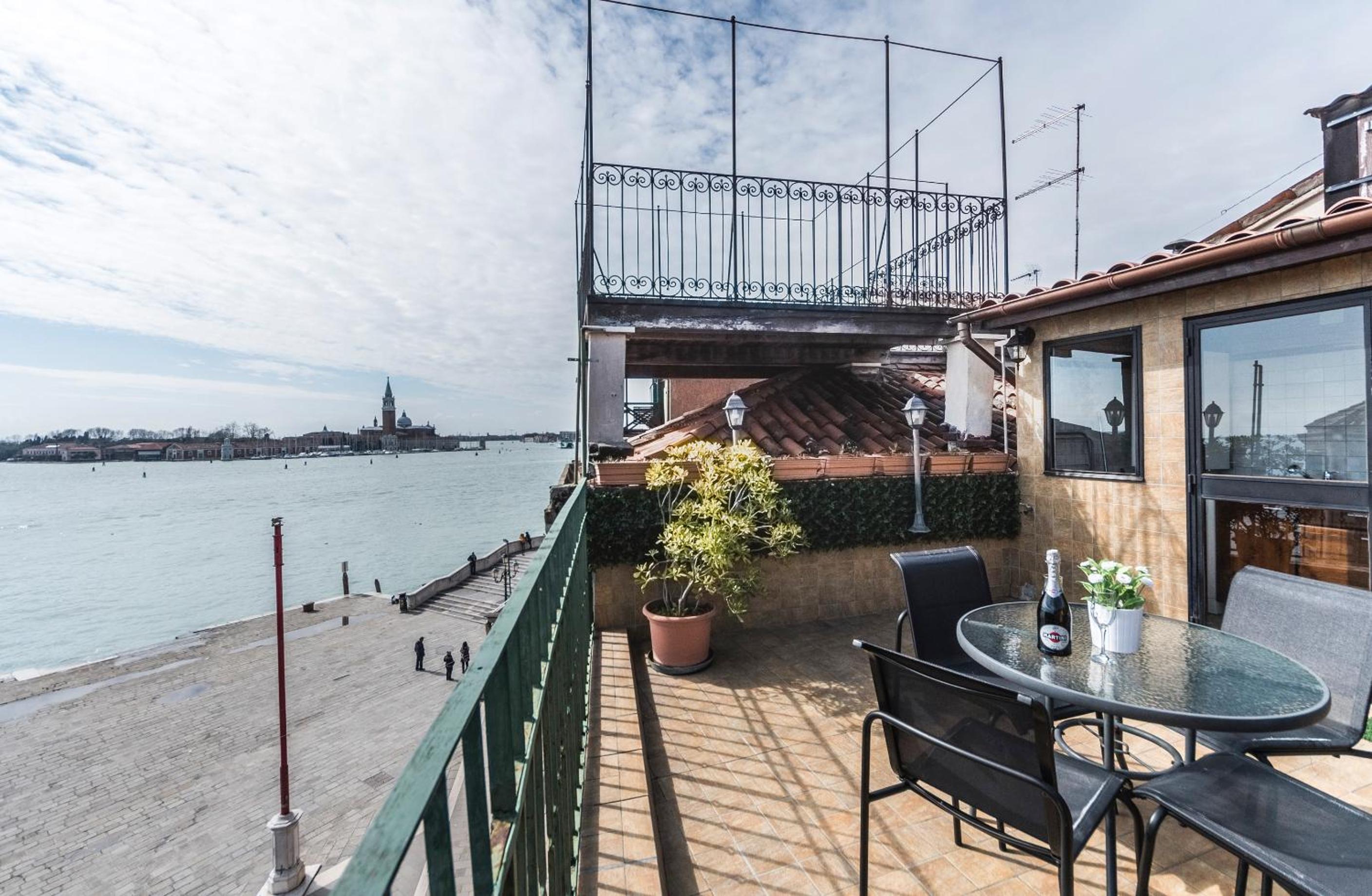 Ca' Delfina Holiday Home