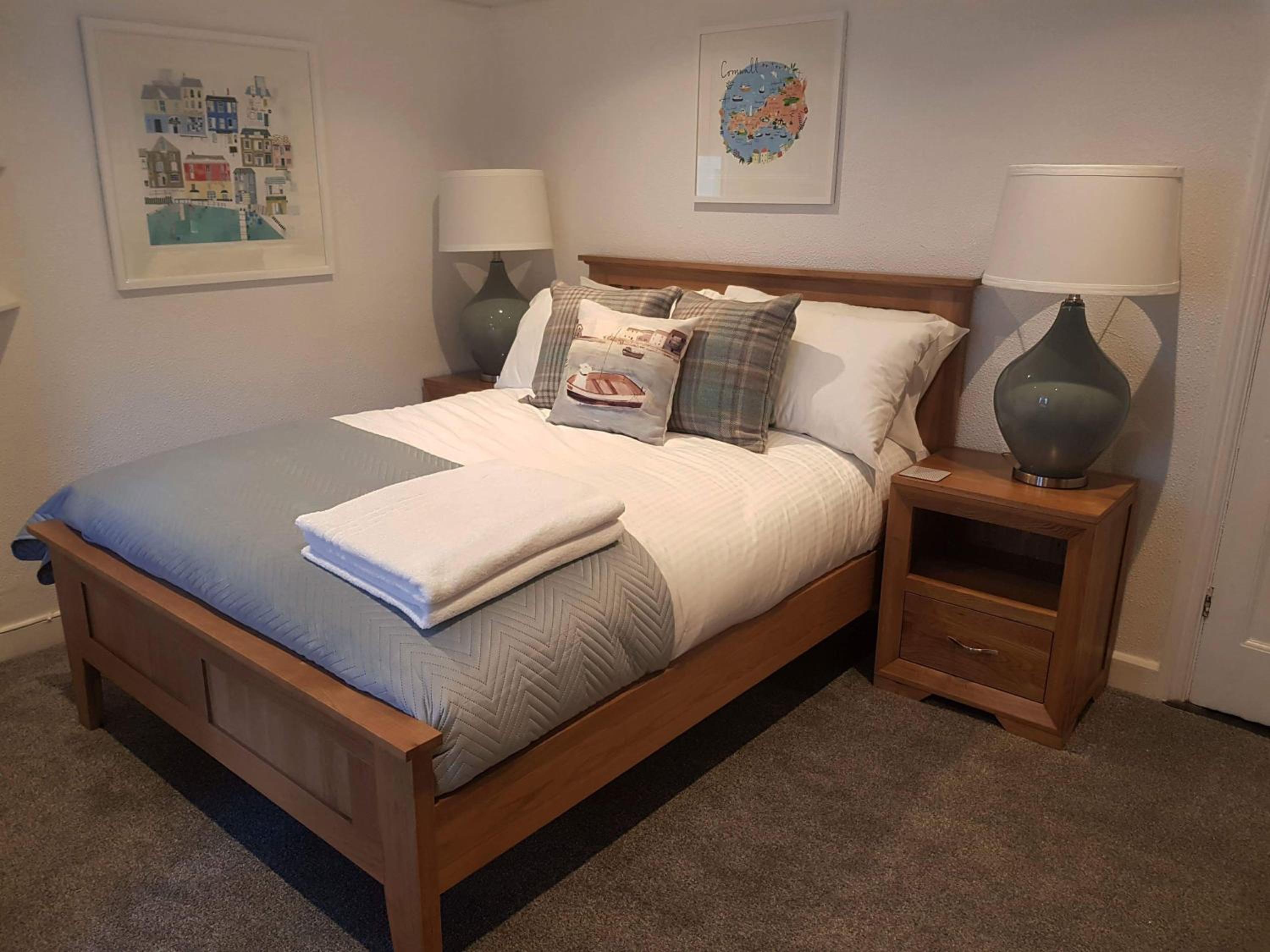 The London Inn, Padstow view 2