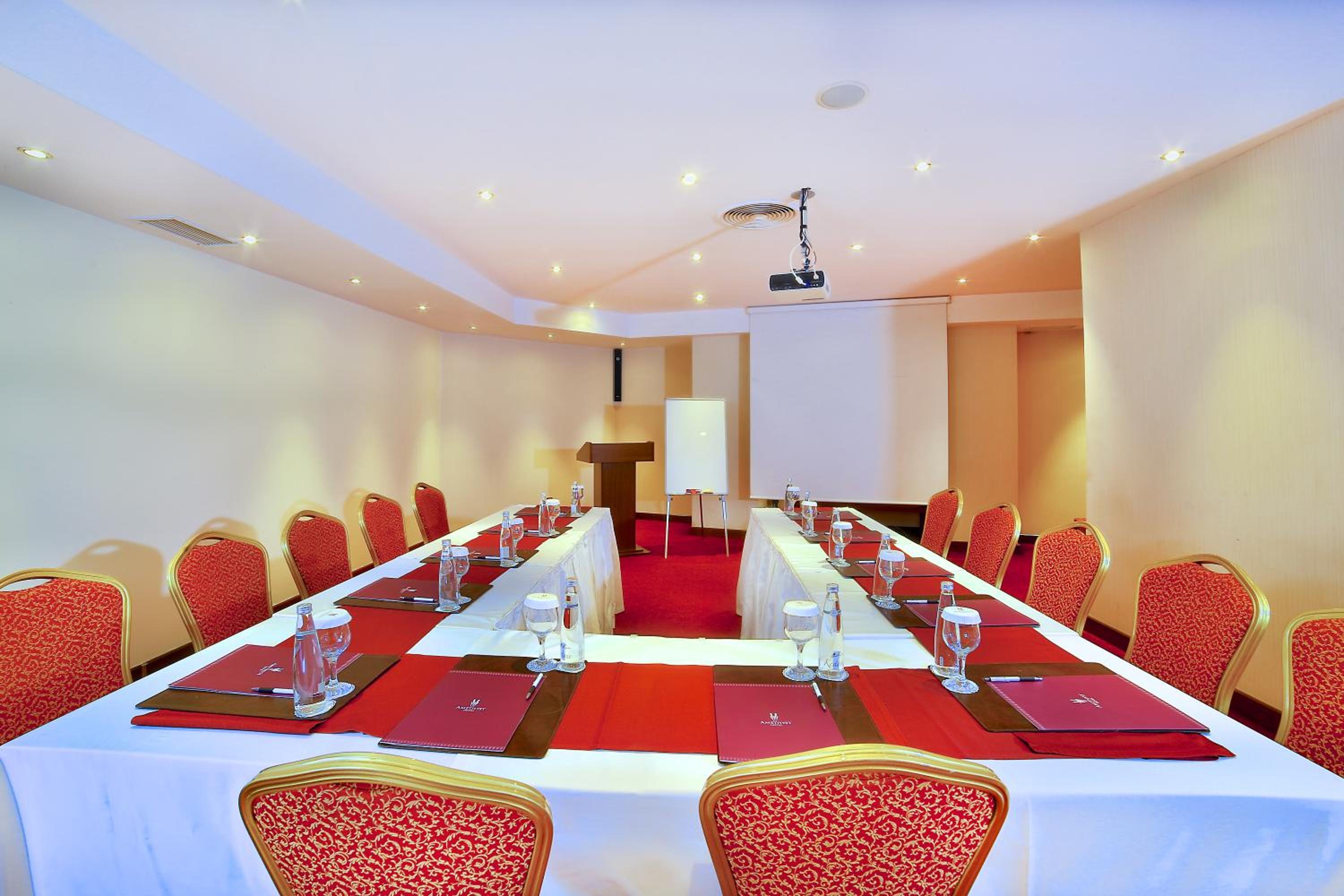 Amethyst Hotel - Image 9