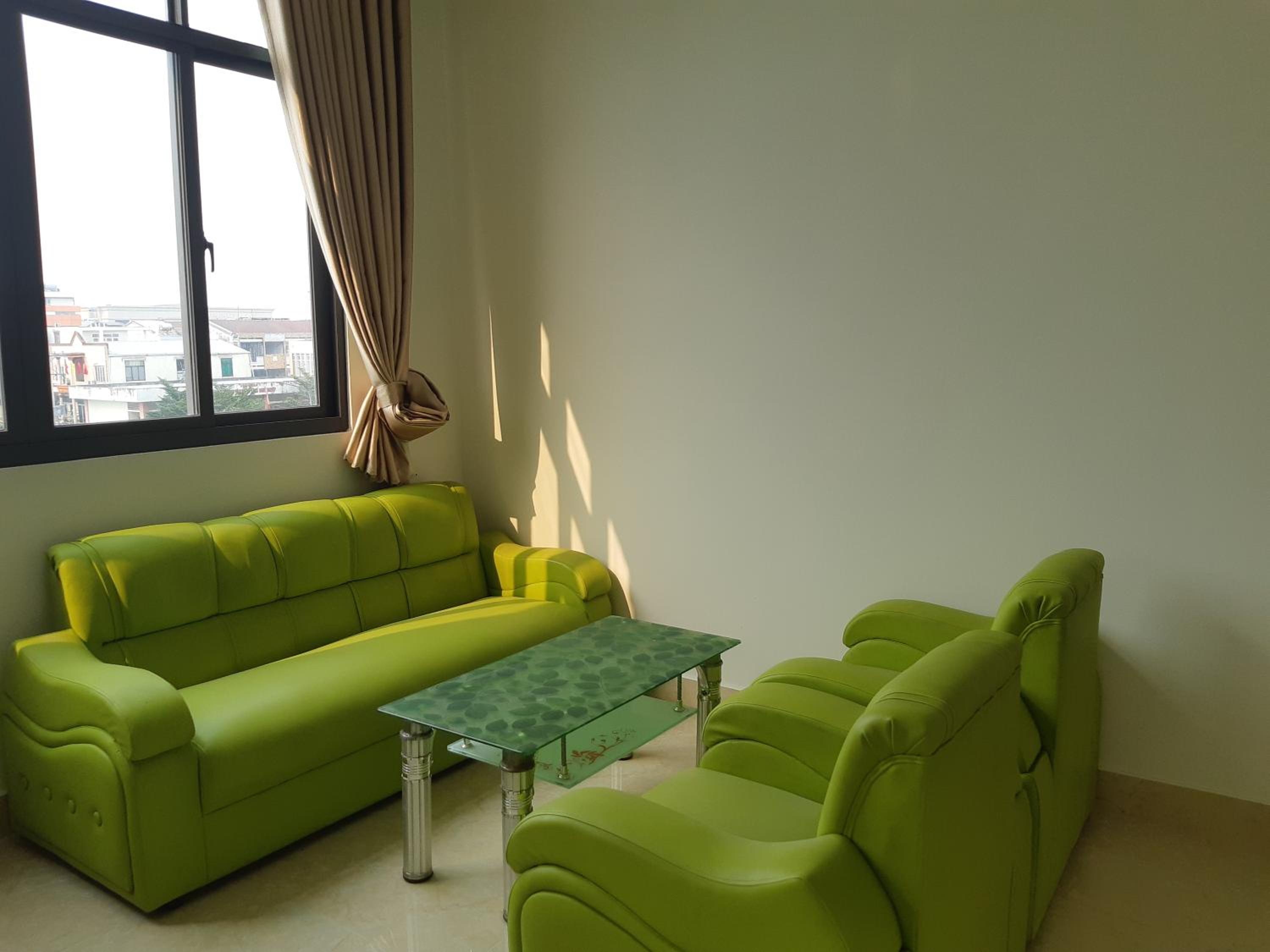 The MONDAY APARTMENT