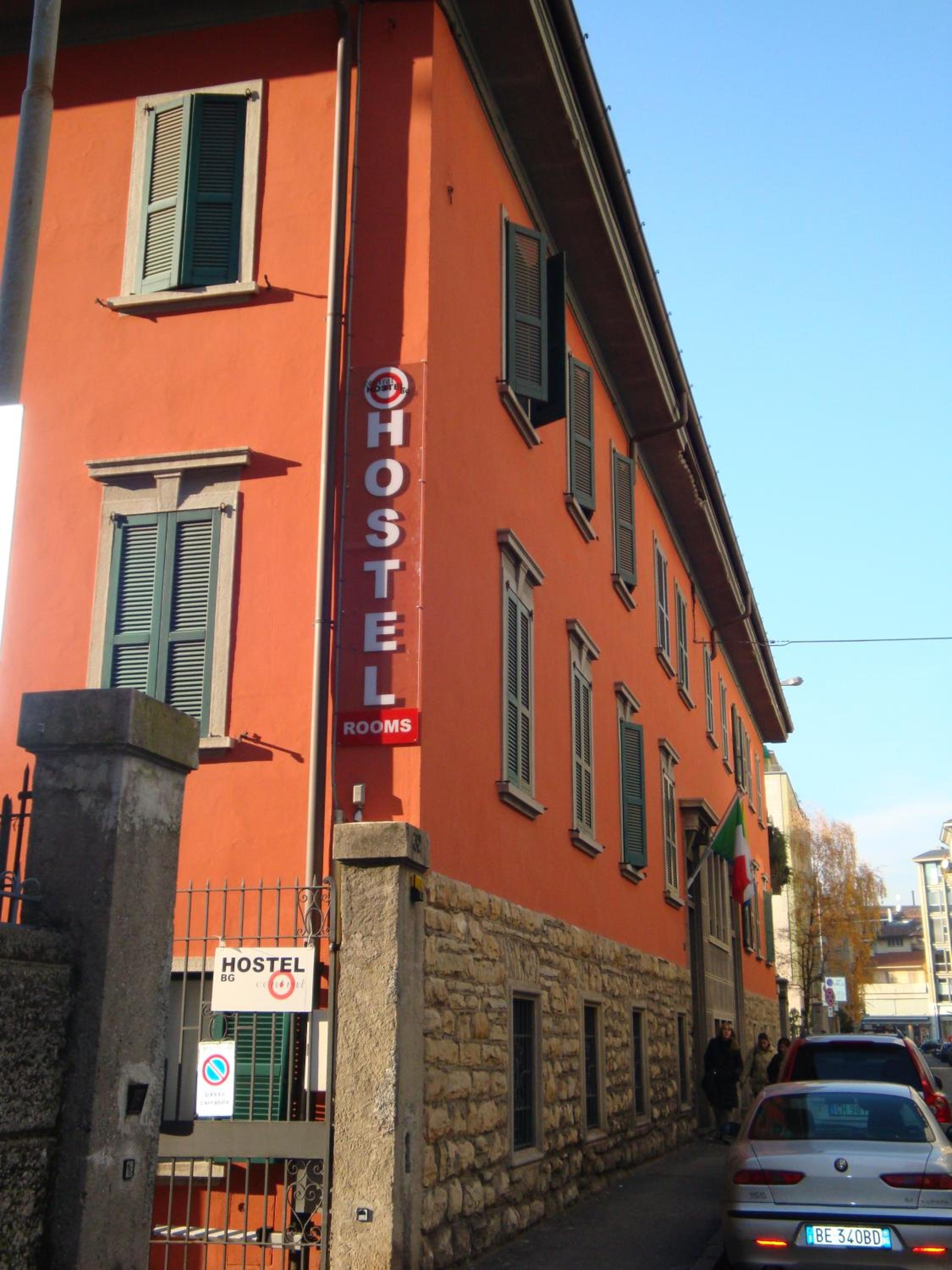 Central Hostel BG view 4