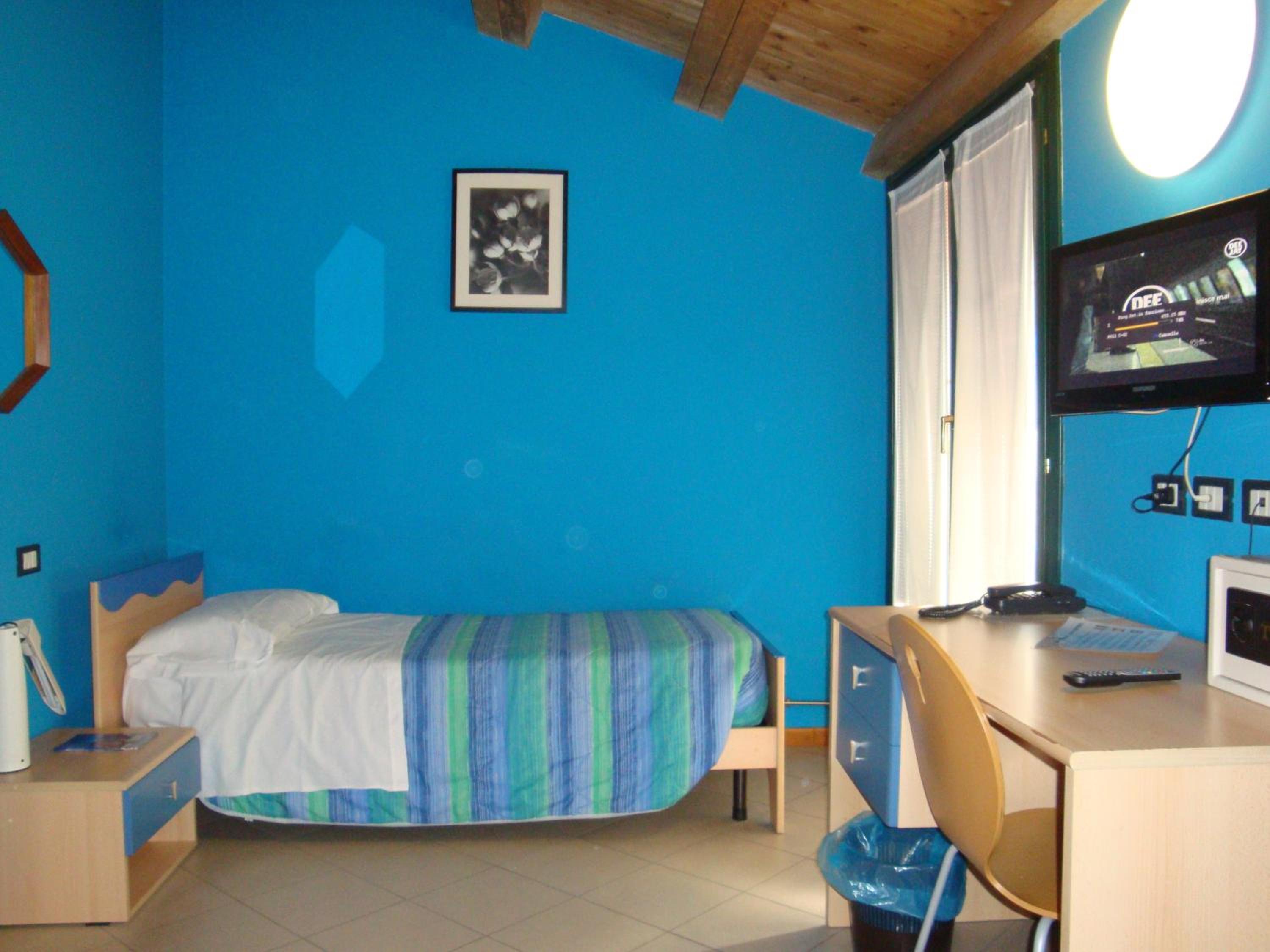 Photo 13