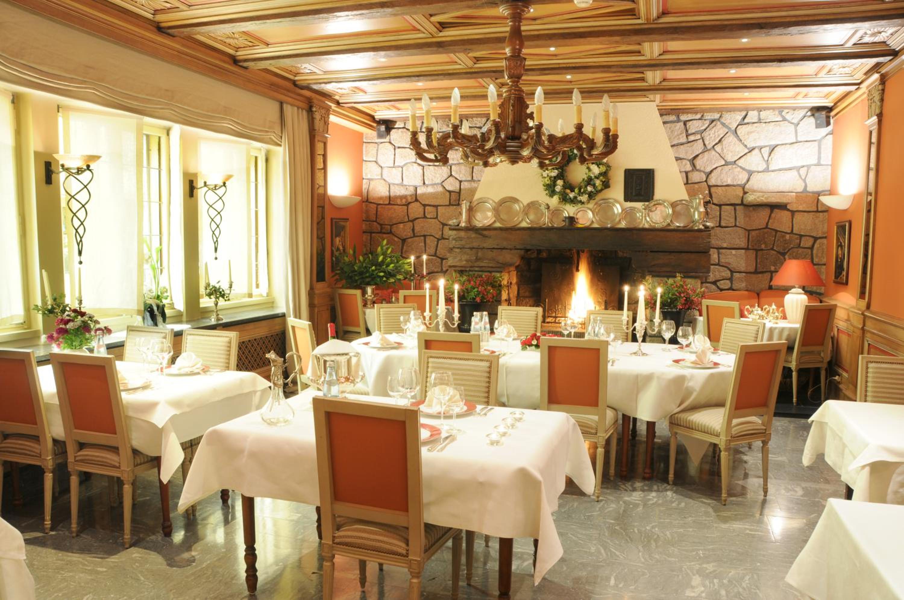 restaurant