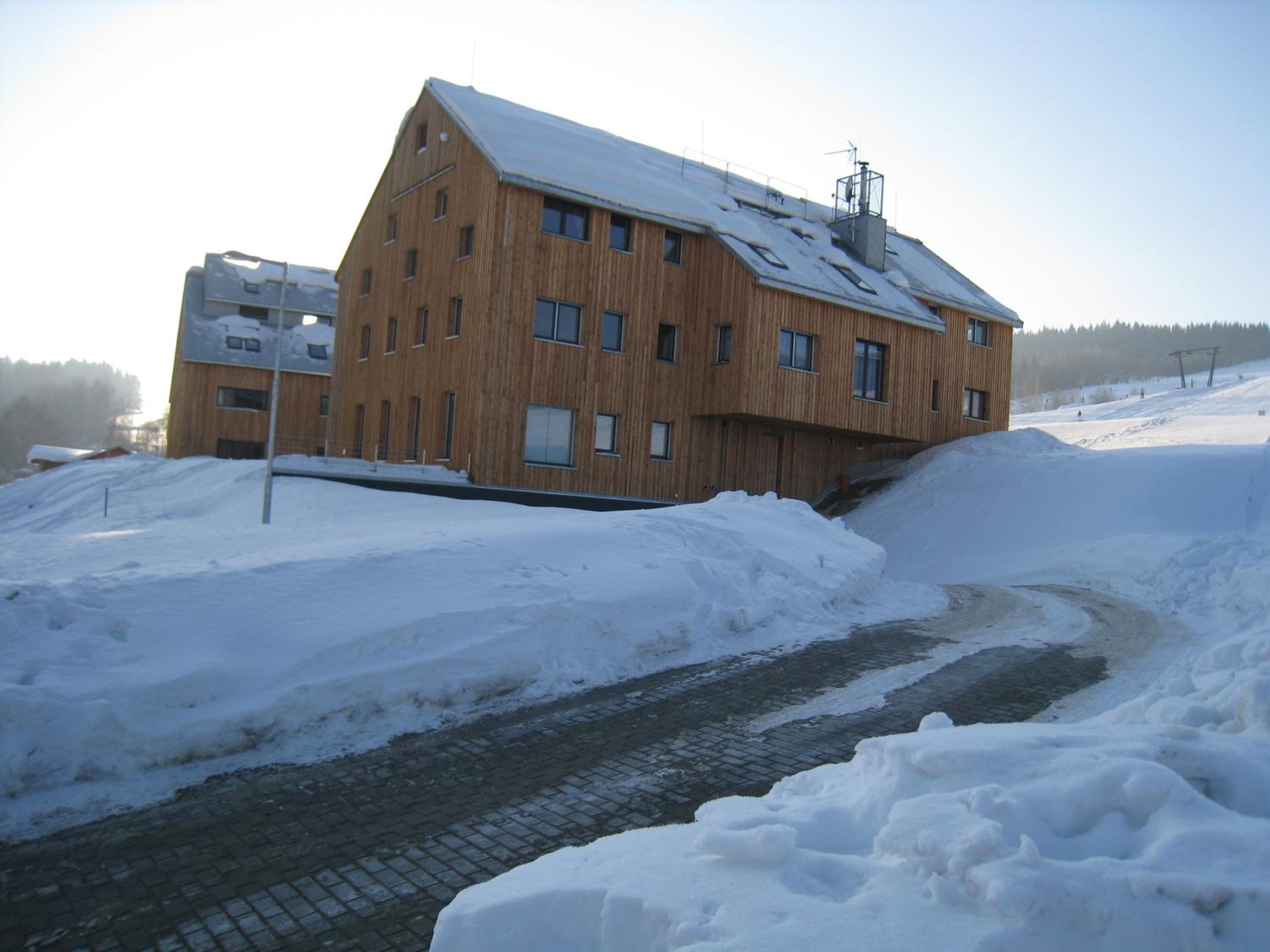 Photo 8